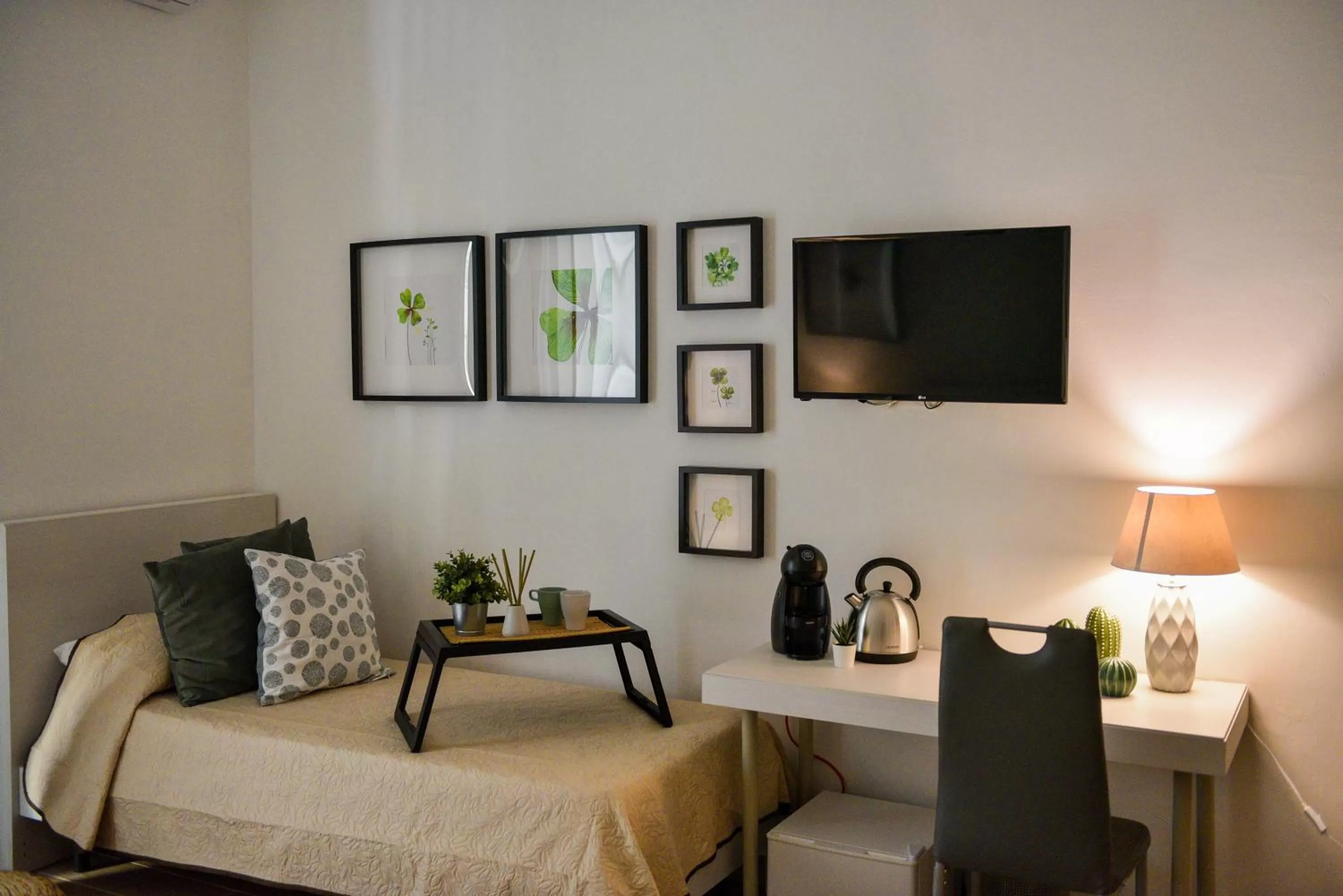 Bed in B&B Portafortuna Lucky charm