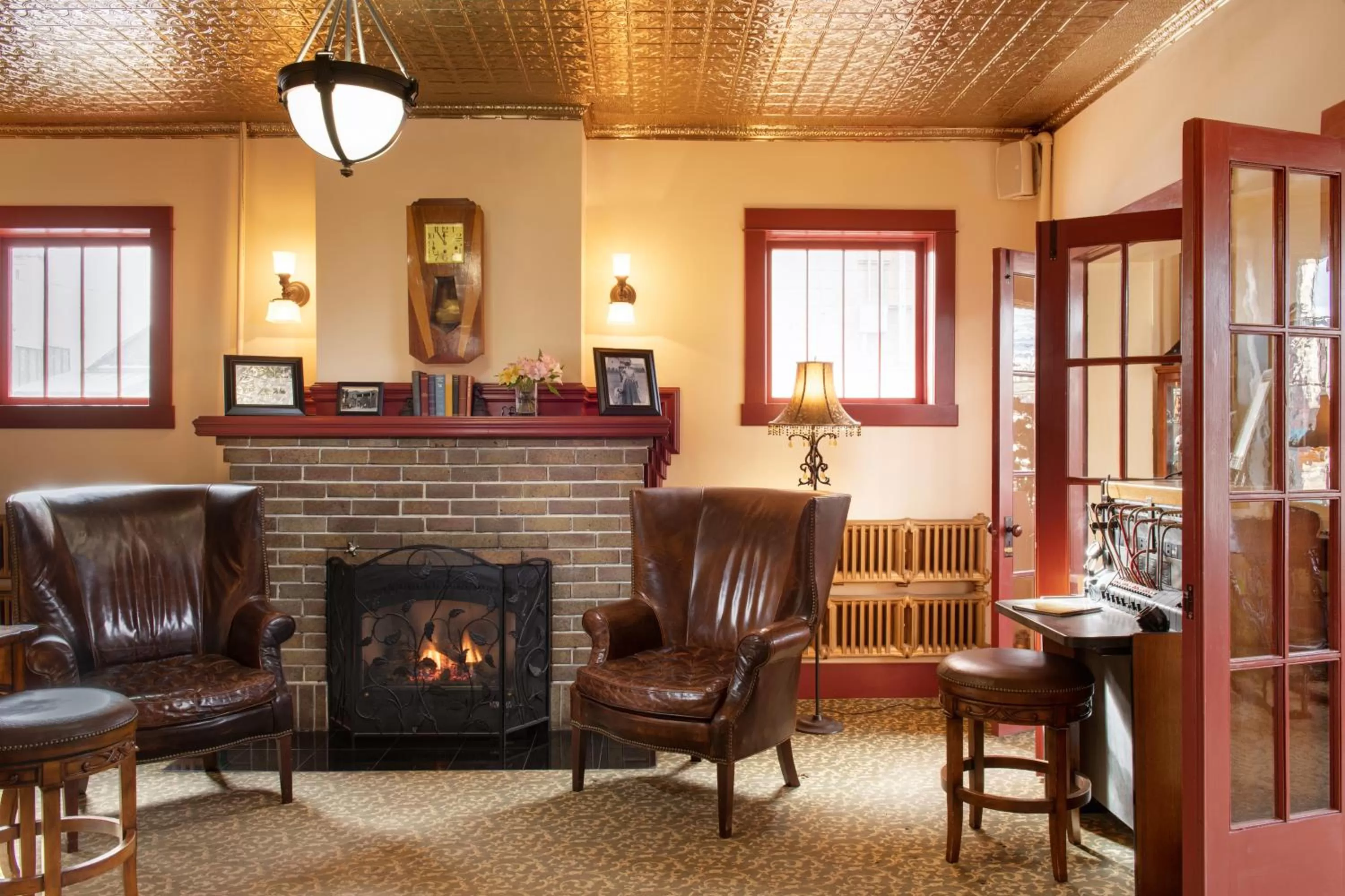 Lobby or reception in Chamberlin Inn