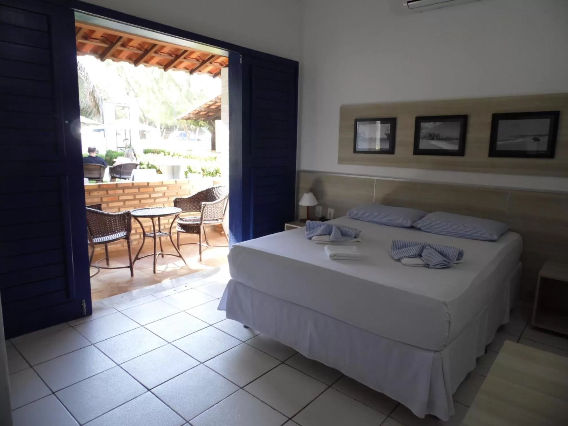 View (from property/room), Bed in Hotel Praia do Futuro