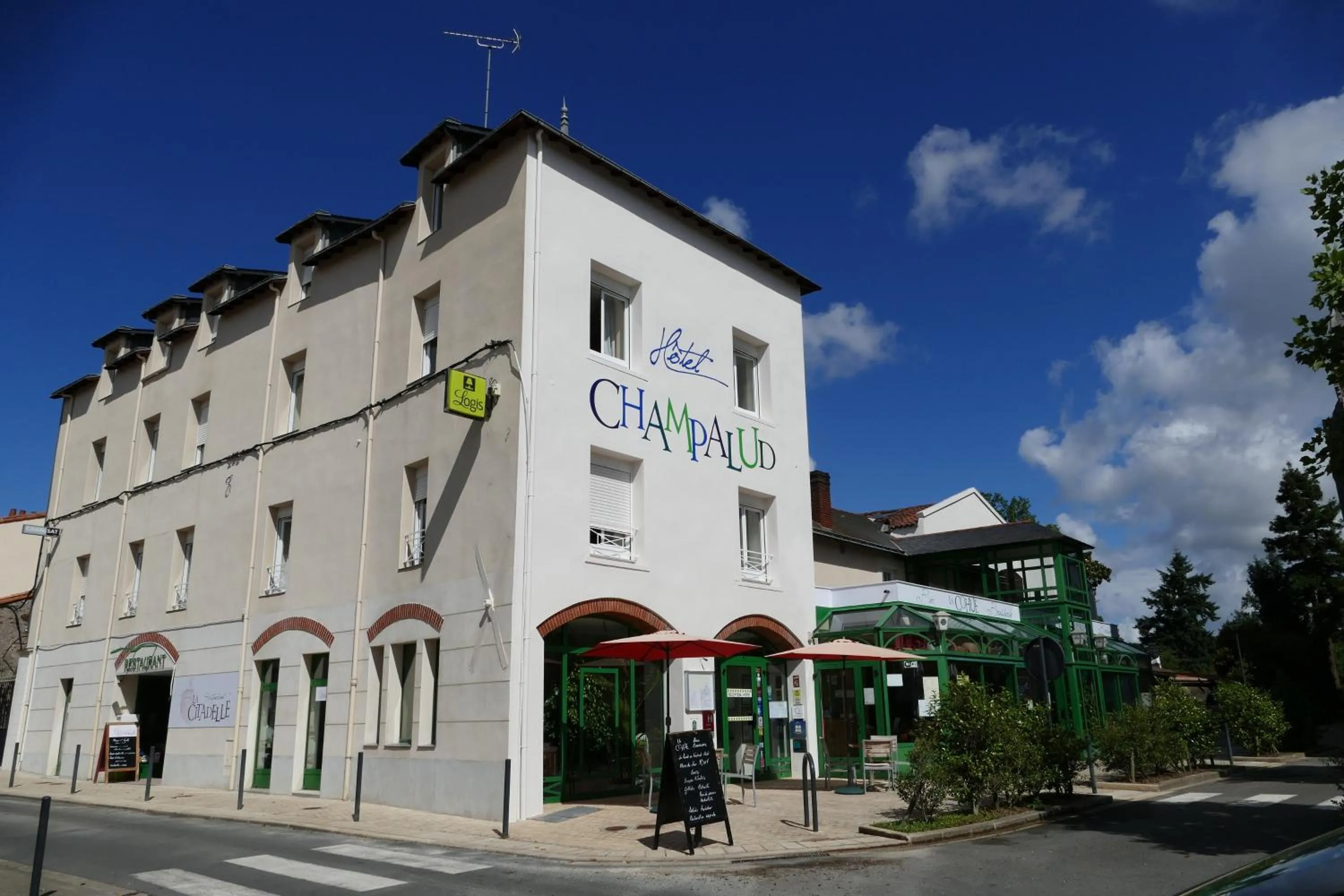 Facade/entrance in Logis Hotels Le Champalud Restaurant La Citadelle