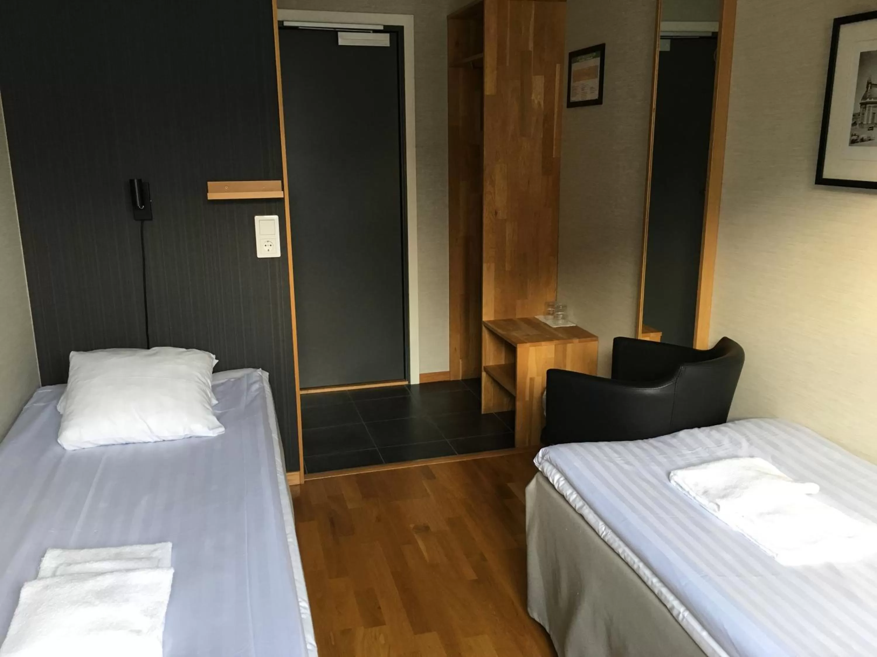 Photo of the whole room, Bed in Hotell Svanen