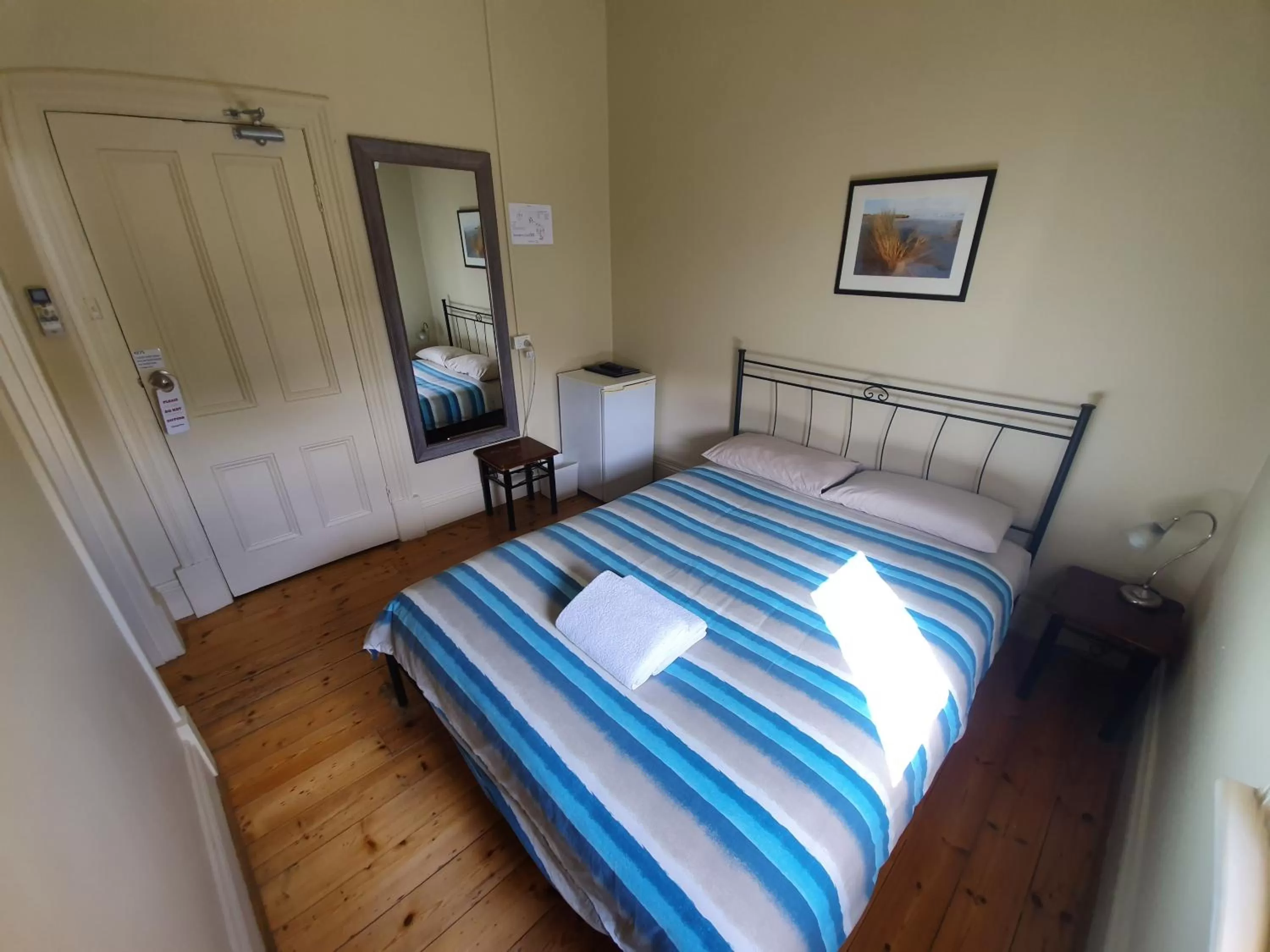 Bedroom, Bed in Pier Hotel Port Lincoln