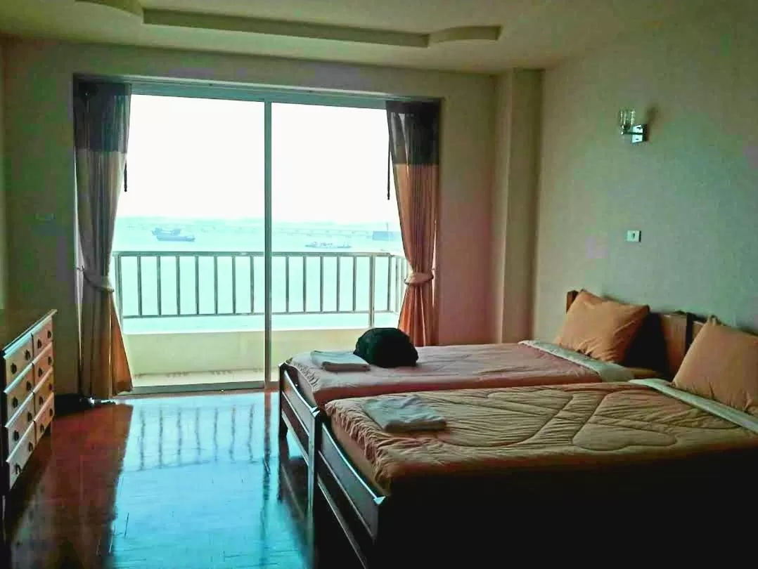 Property building, Bed in โรงแรม ชาโตว์วิสต้า