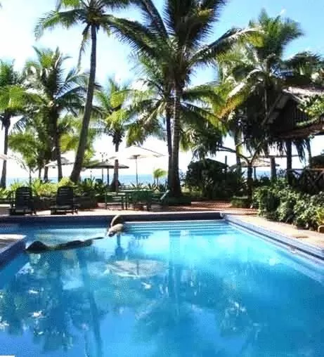 Swimming pool in Club Fiji Resort