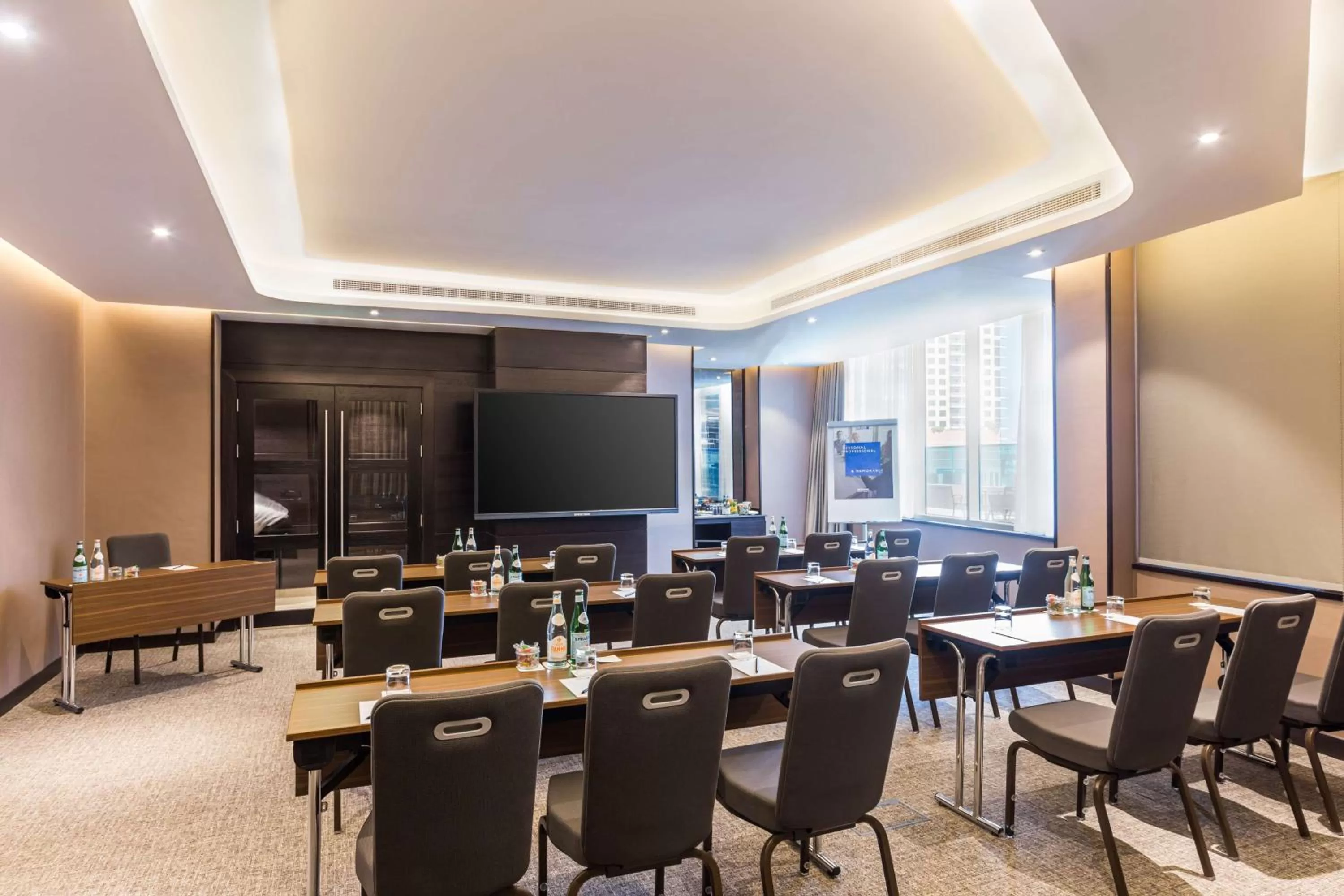 Business facilities in Radisson Blu Hotel, Dubai Canal View