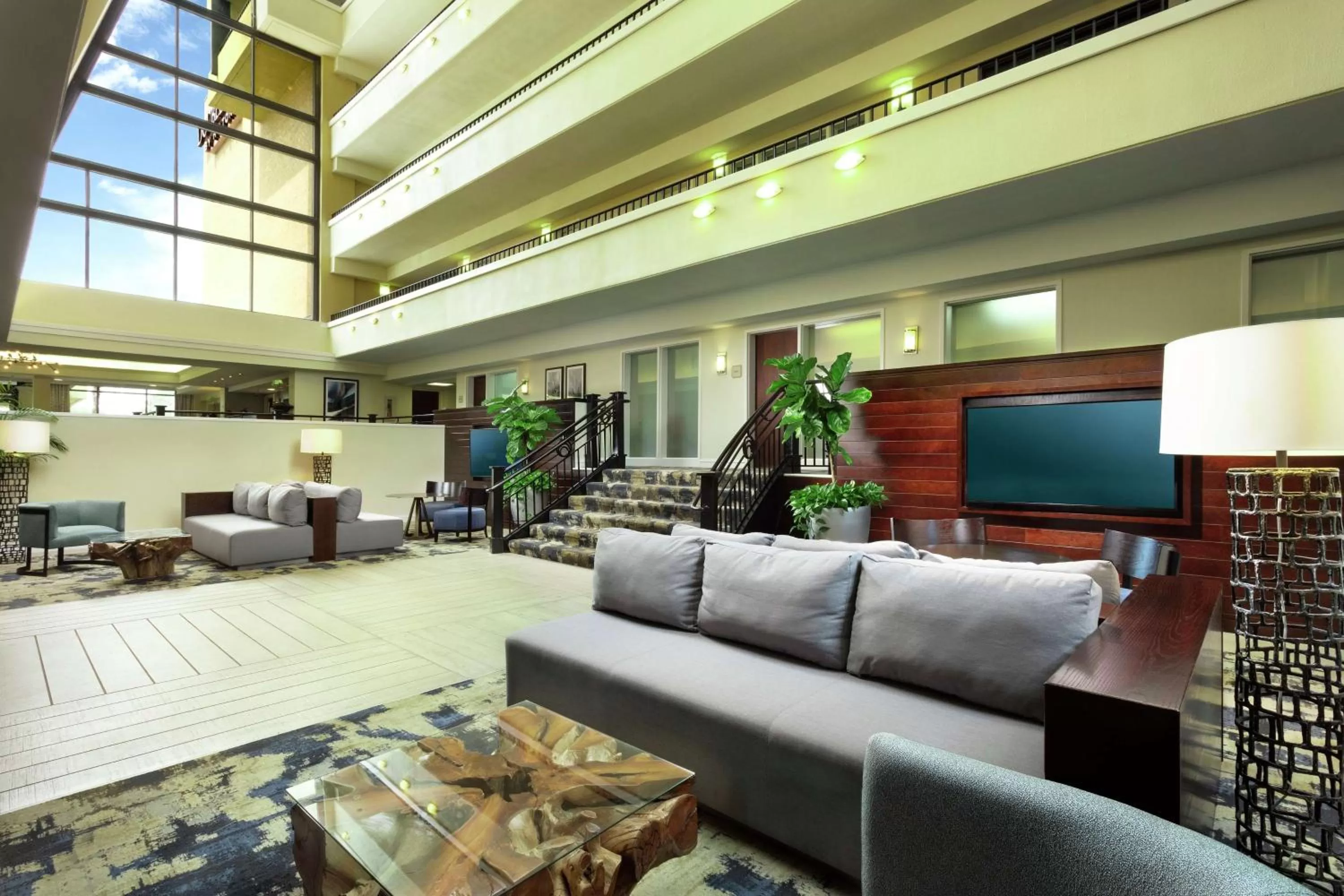Lobby or reception in DoubleTree by Hilton Hotel Columbia