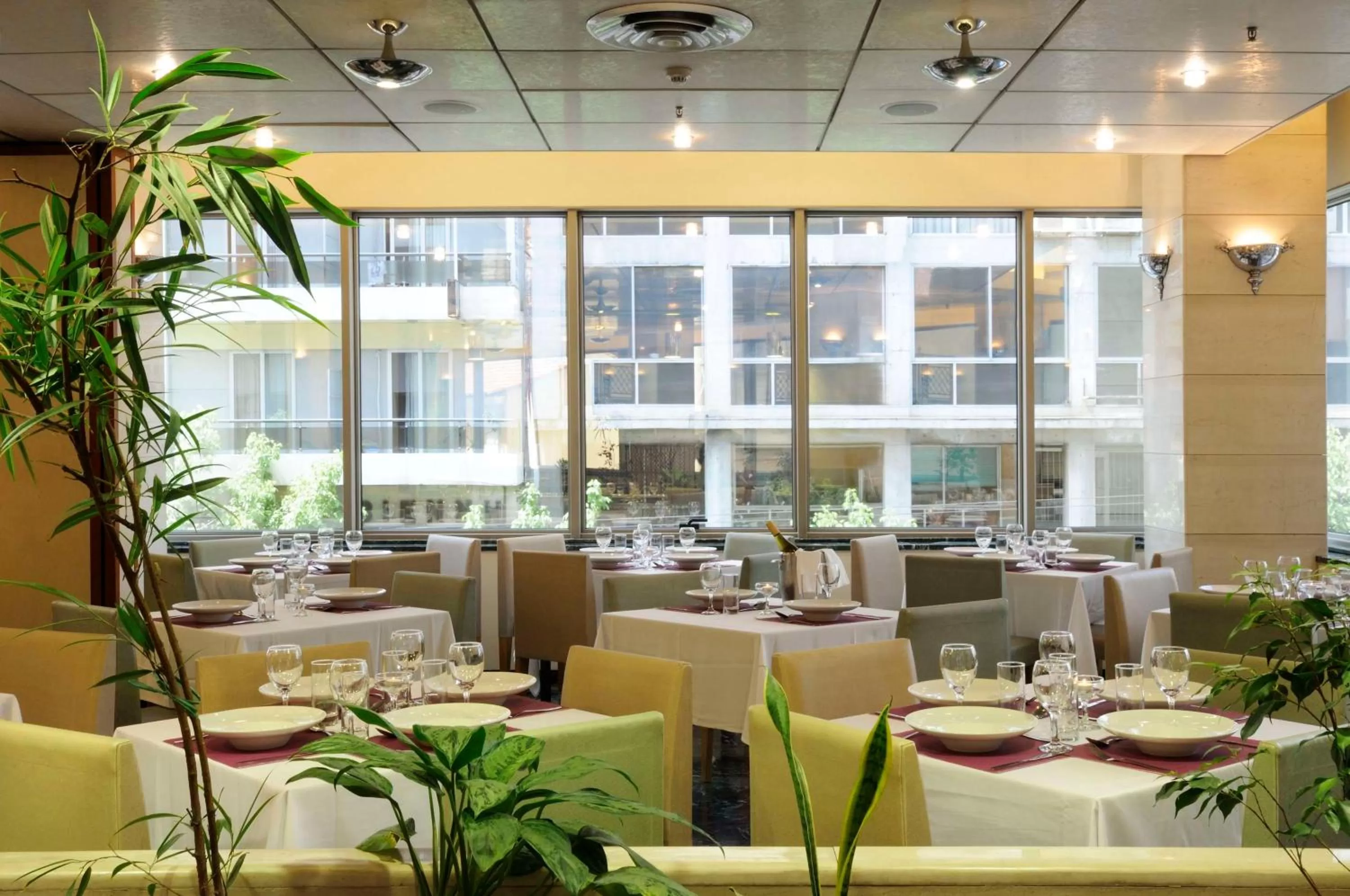 Breakfast in Dorian Inn - Sure Hotel Collection by Best Western