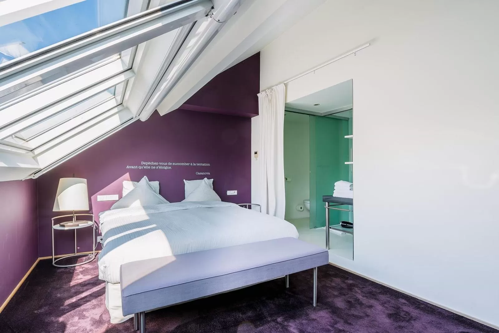 Bed in Smartflats - Pacific Brussels