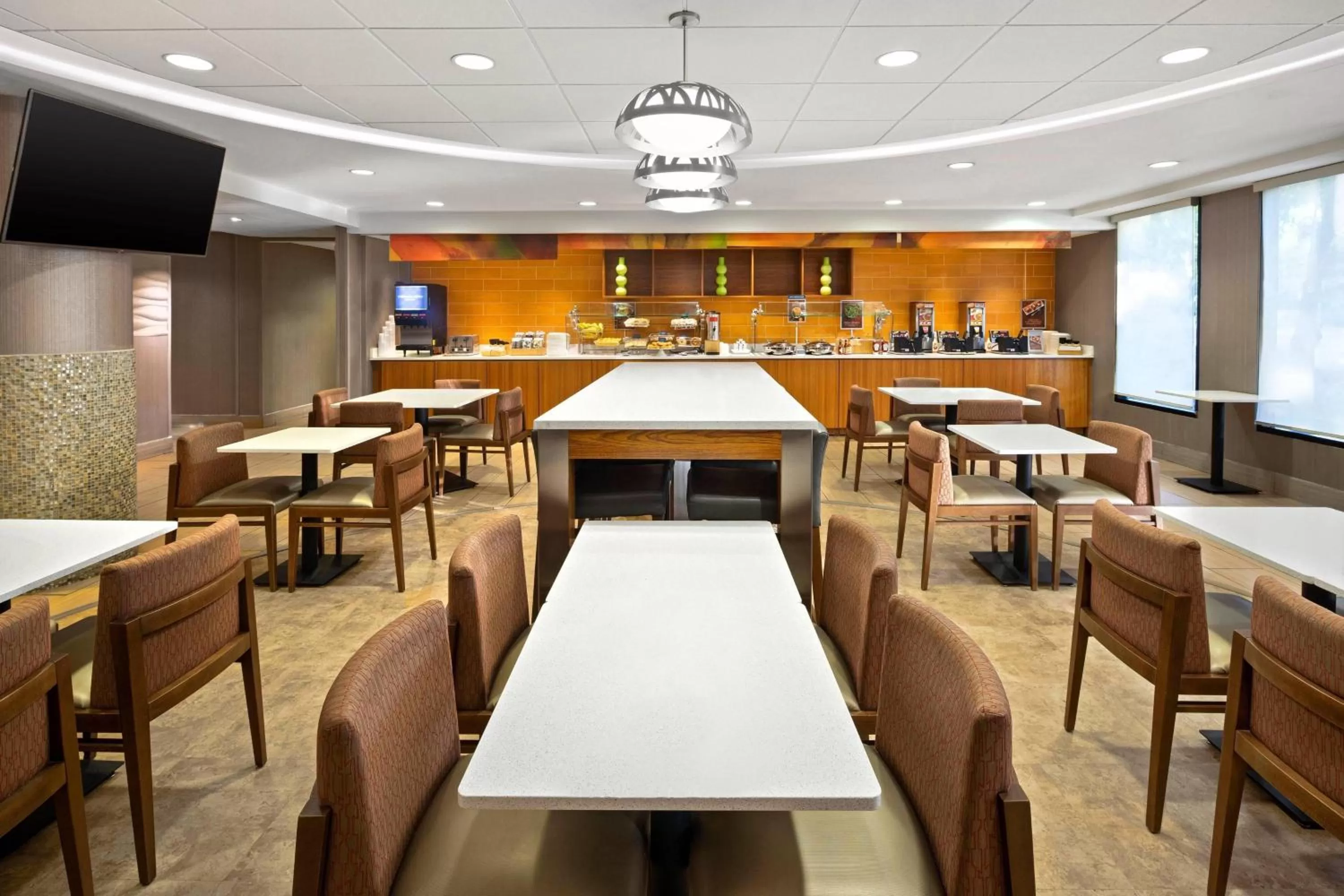 Breakfast in SpringHill Suites Flagstaff