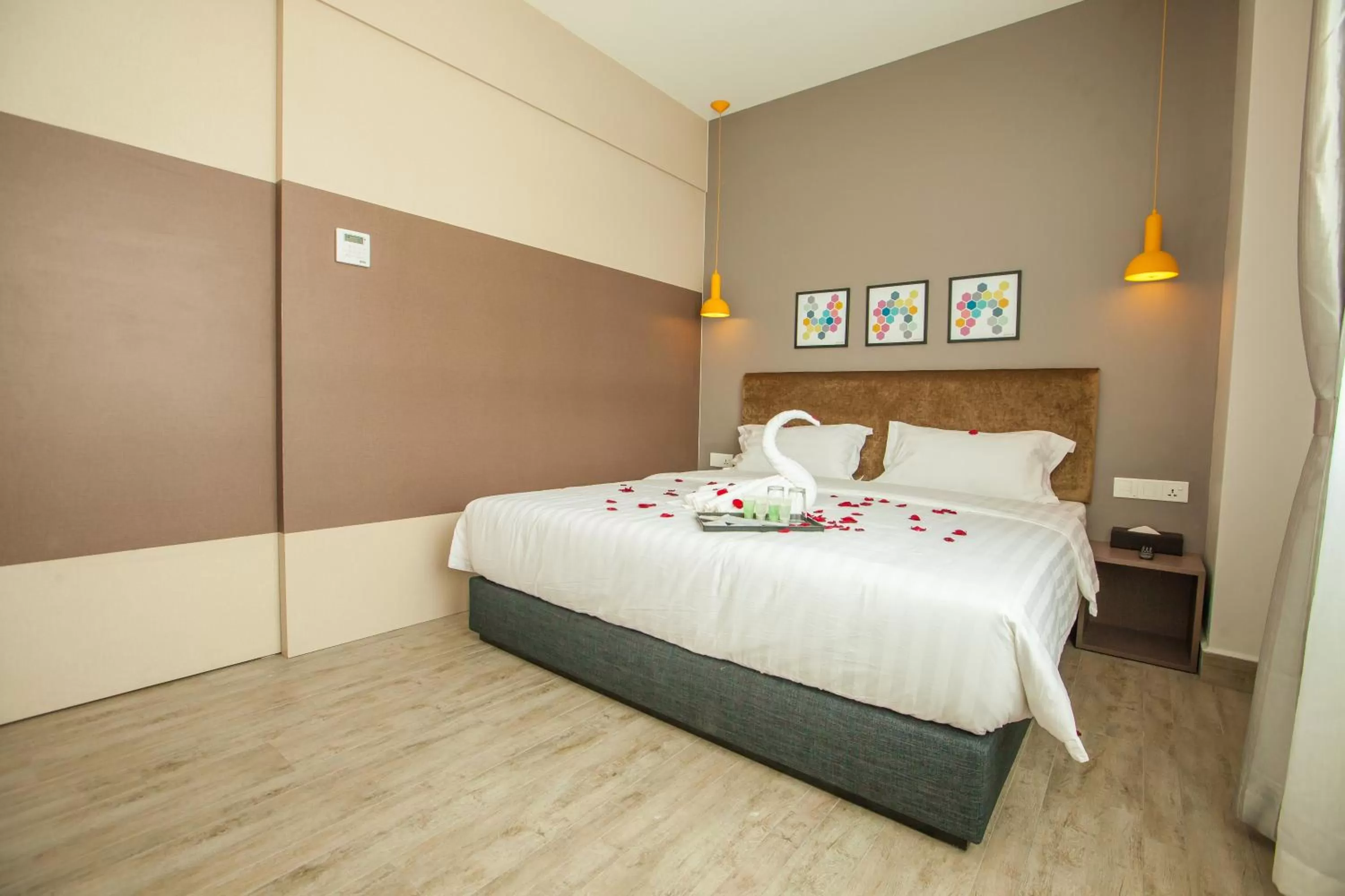 Photo of the whole room, Bed in Bzz Hotel Skudai