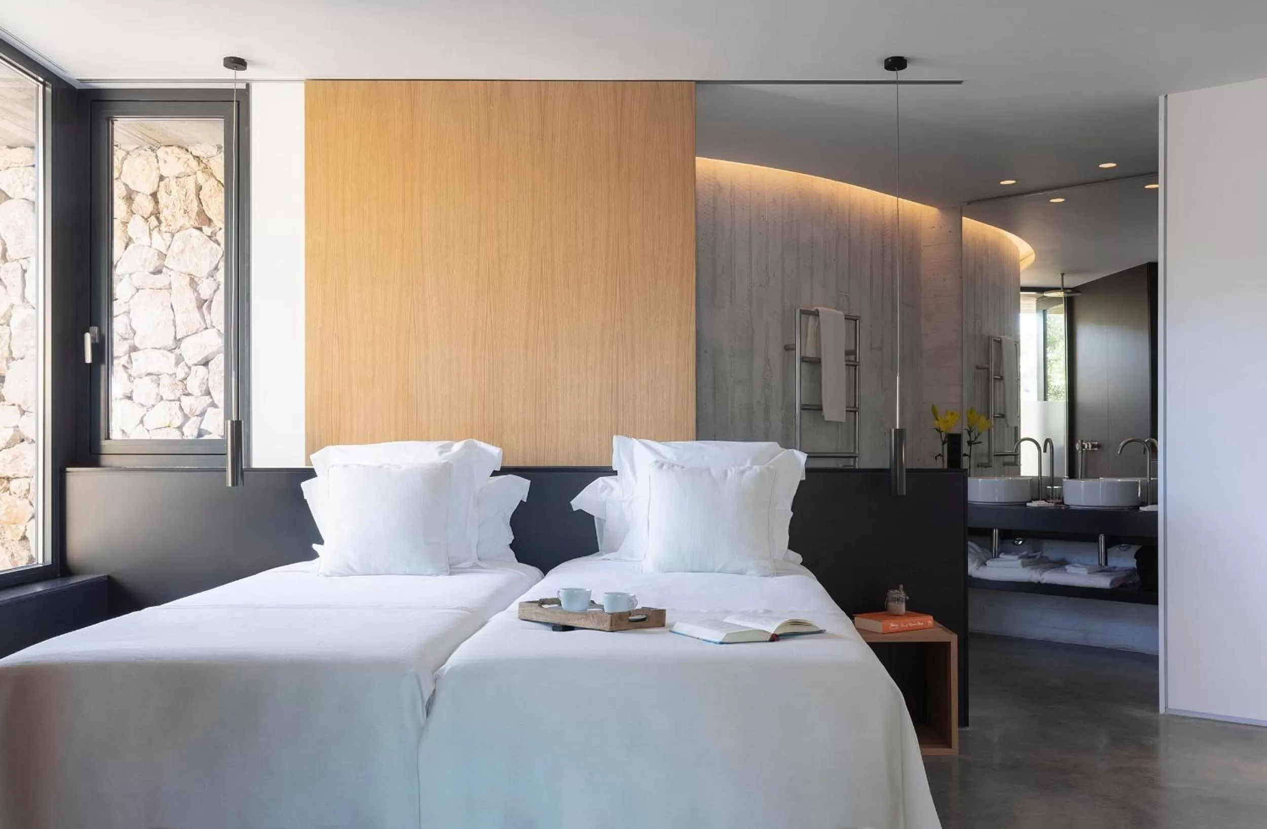 Bedroom, Bed in Son Brull Hotel & Spa - Relais & Chateaux