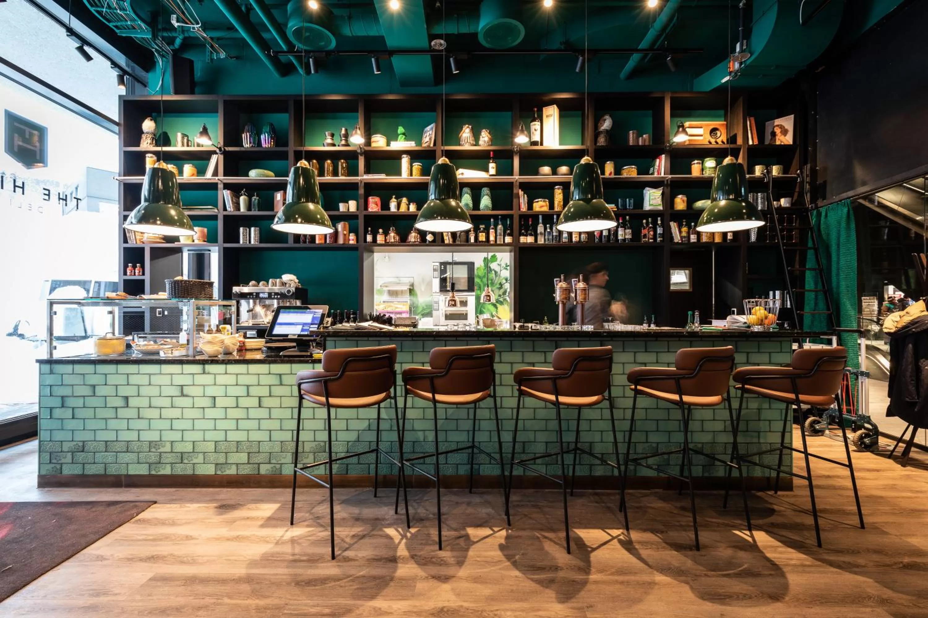 Restaurant/places to eat in Me and All Hotel Flims, by Hyatt