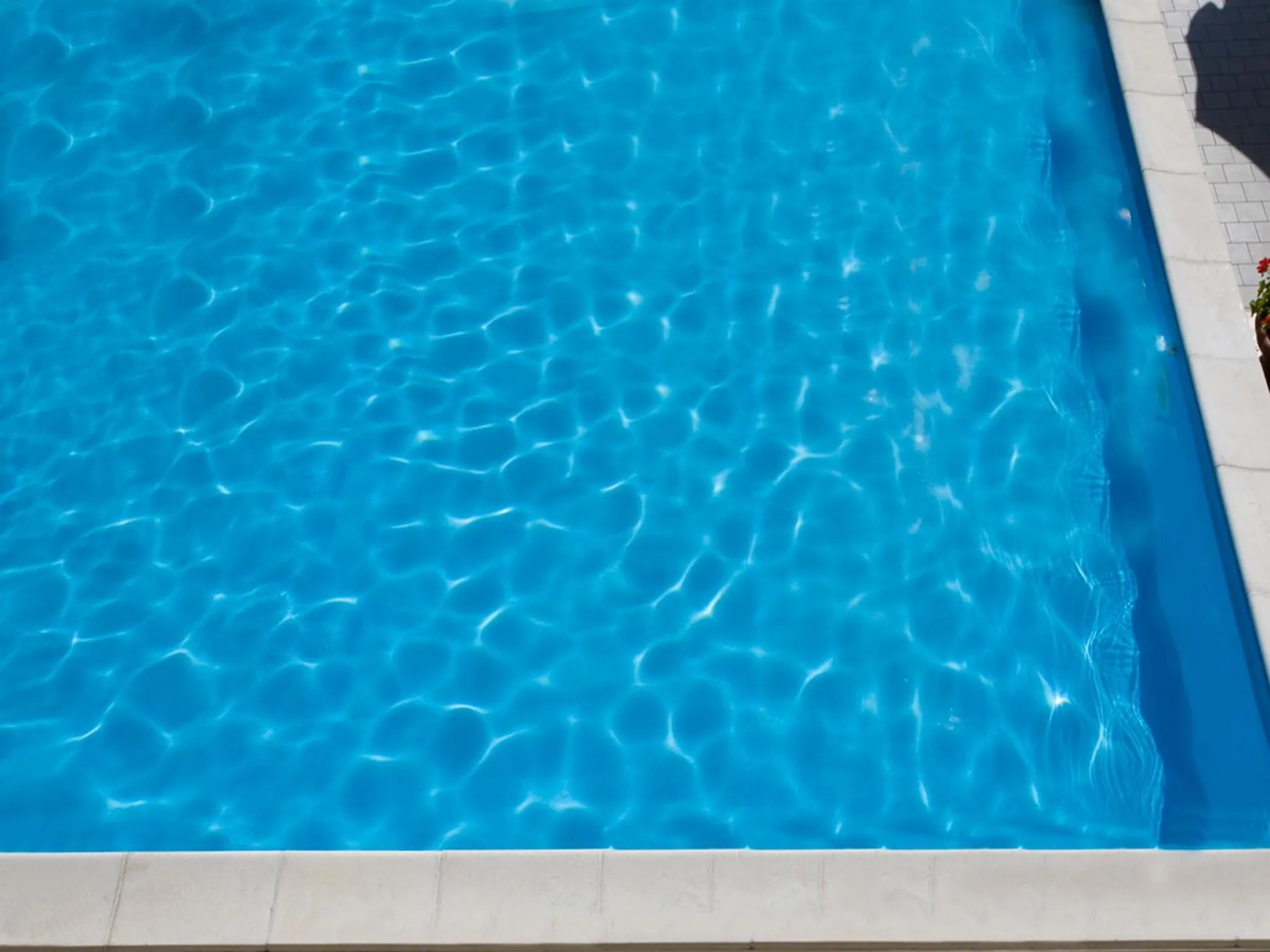 Swimming pool in Hotel Savoy