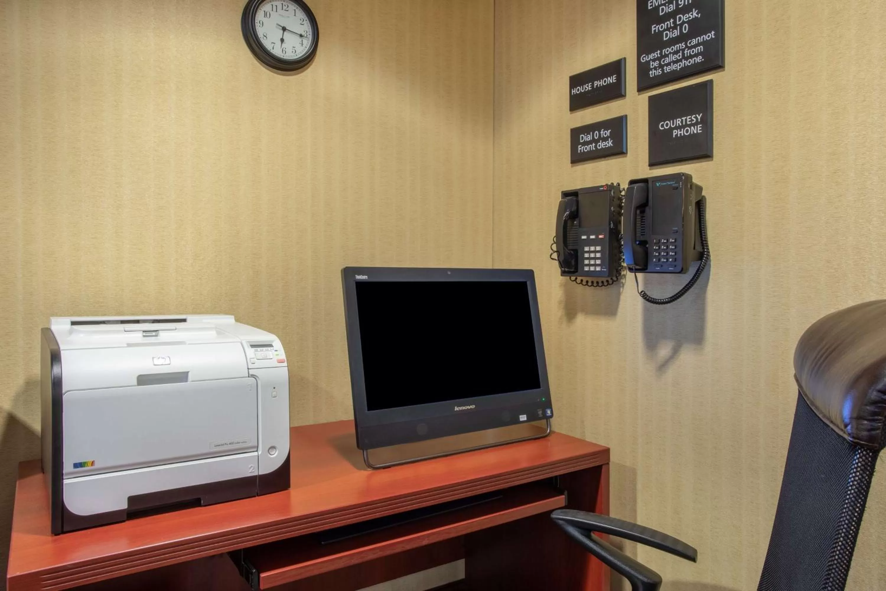Business facilities in Hampton Inn Fishkill