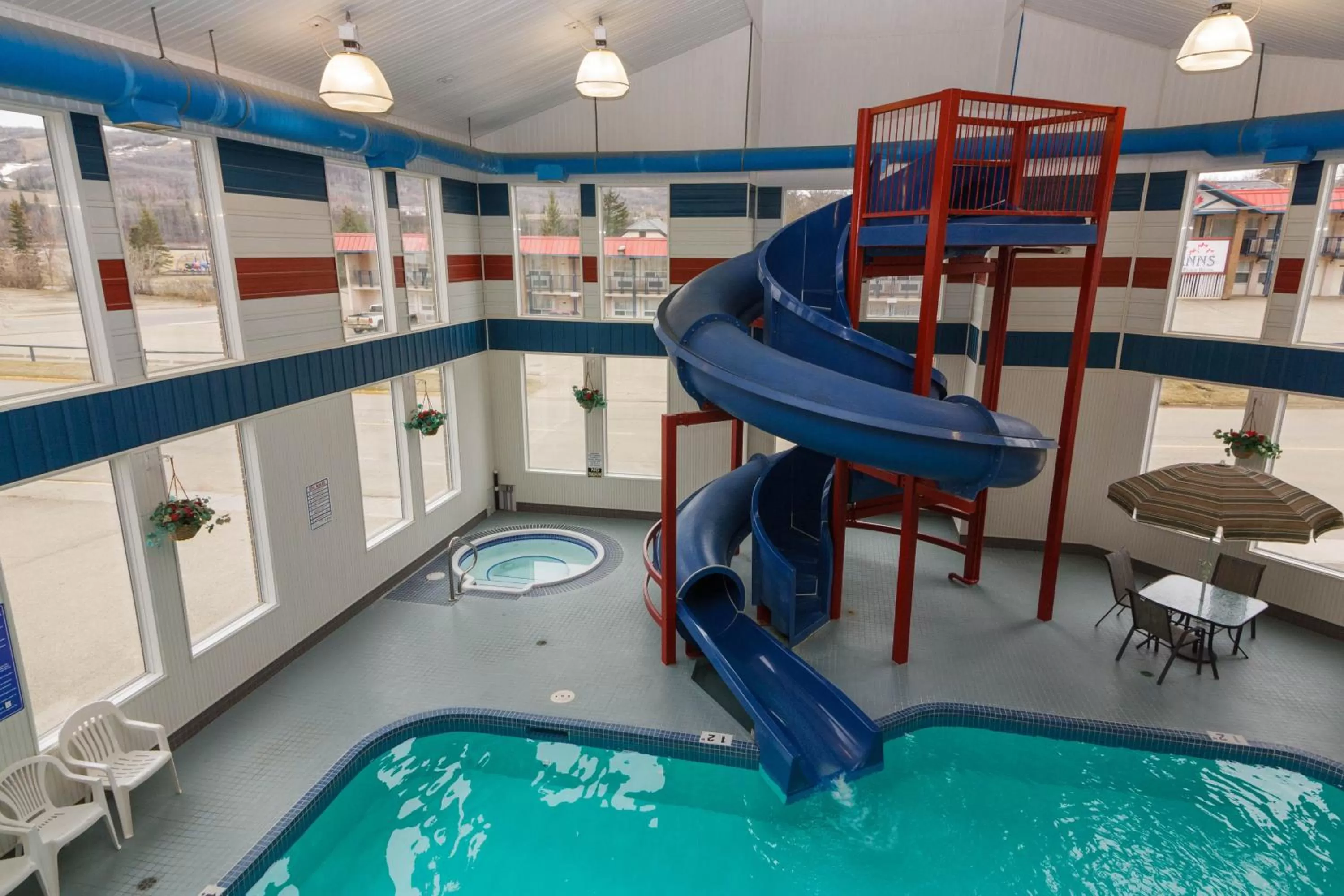 Swimming pool in BCMInns - Peace River