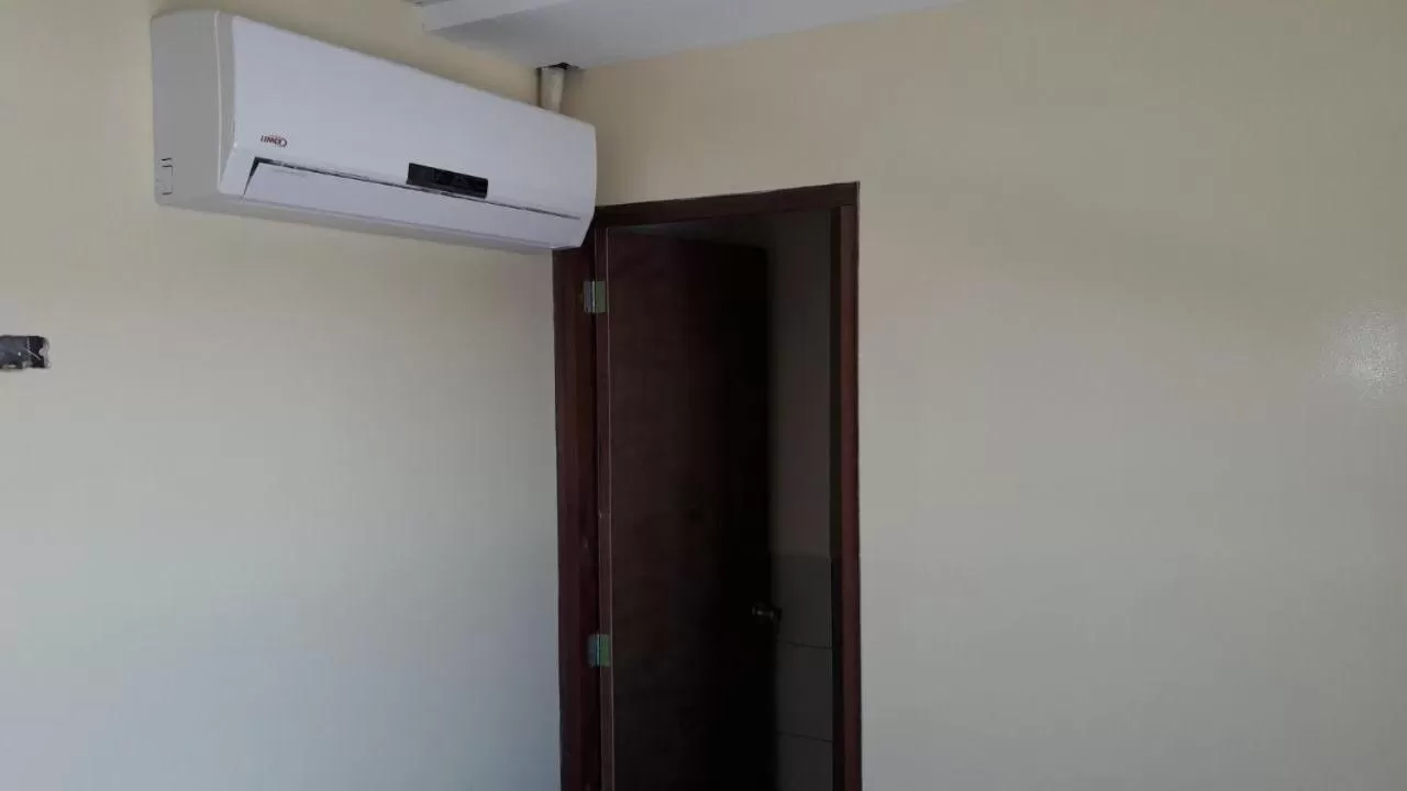 TV/Entertainment Center in Airport X Managua