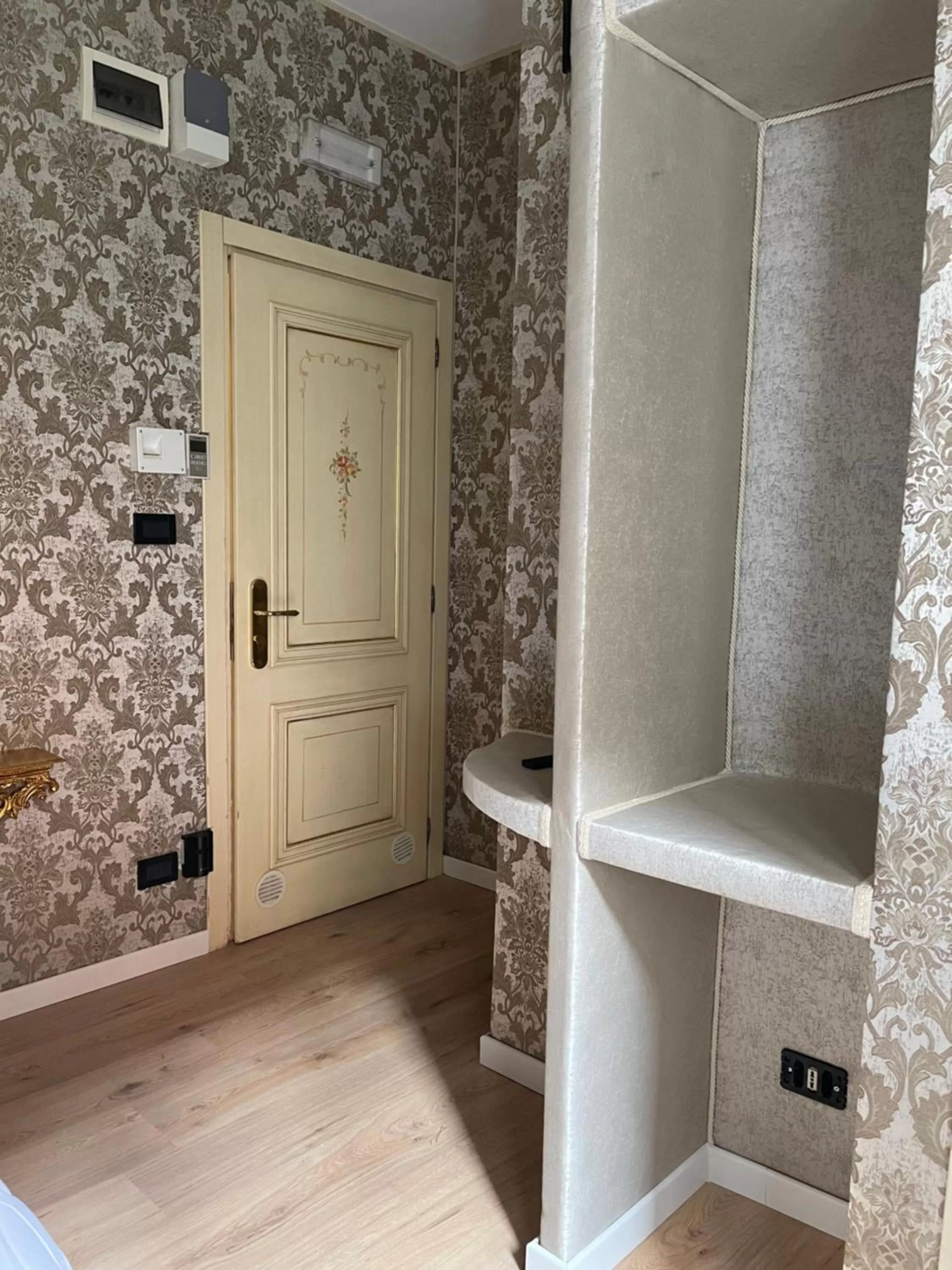 Restaurant/places to eat in Hotel Apostoli Garden