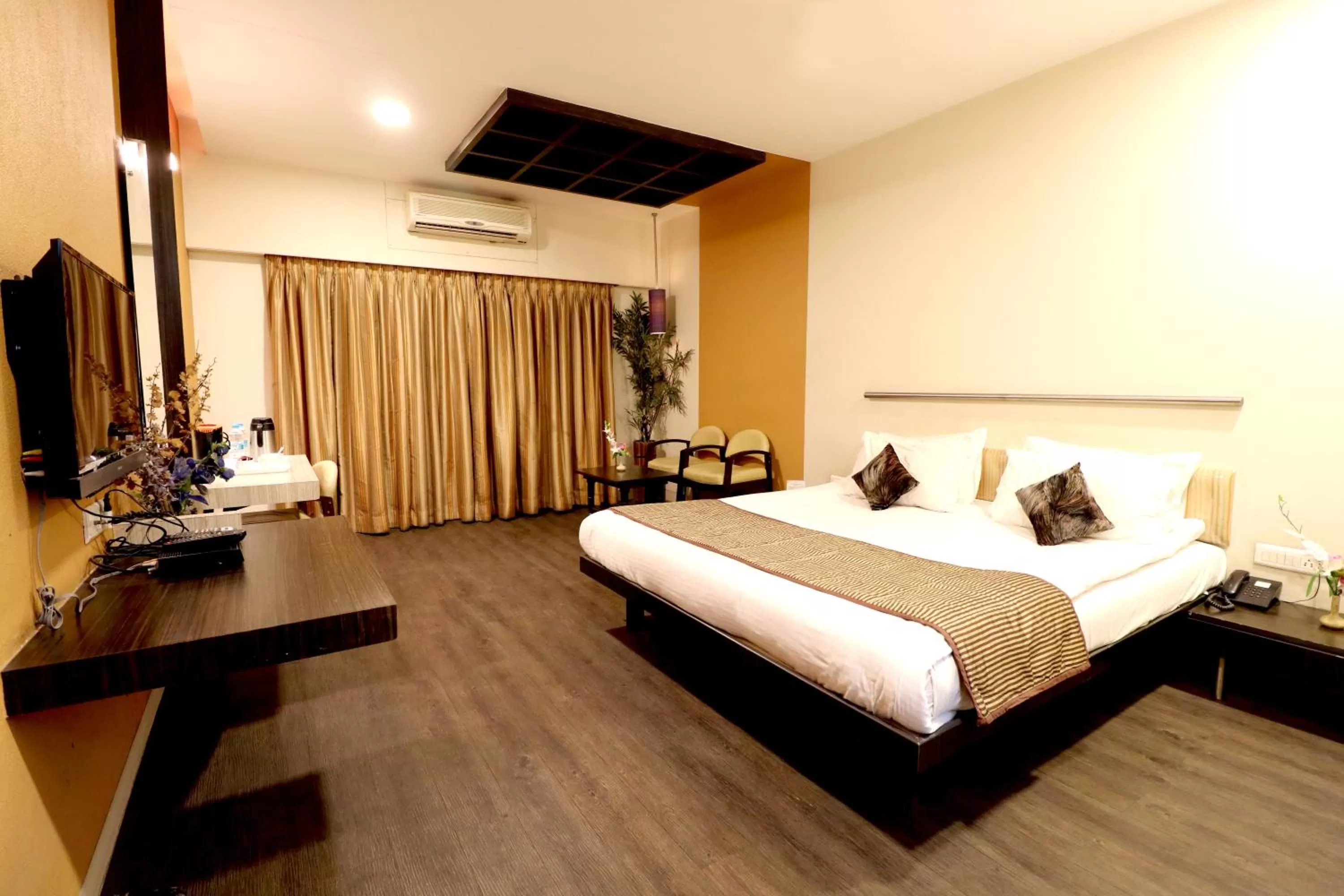 Photo of the whole room, Bed in Hotel AGC