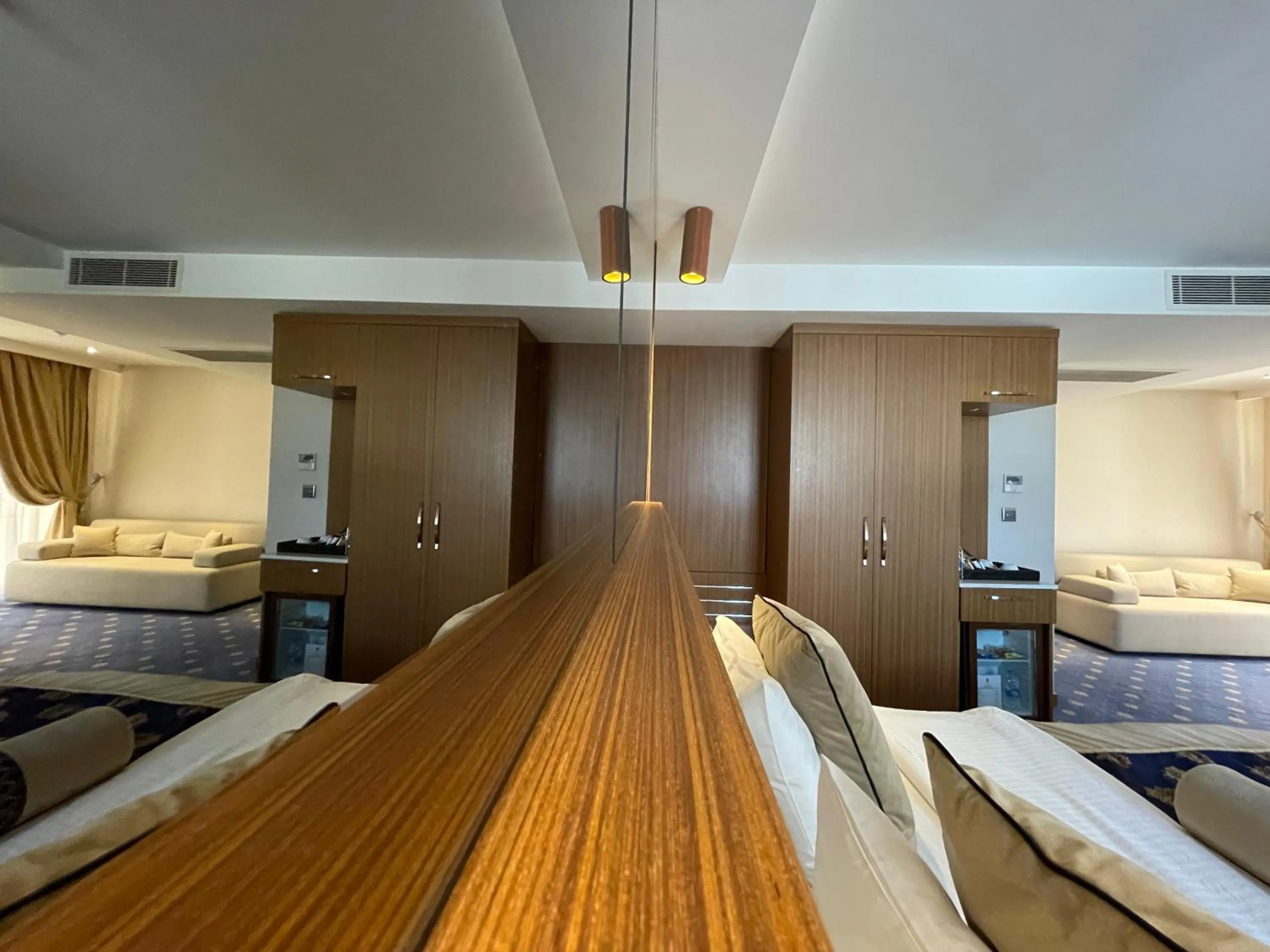 Photo of the whole room, Bed in Giritligil Hotel