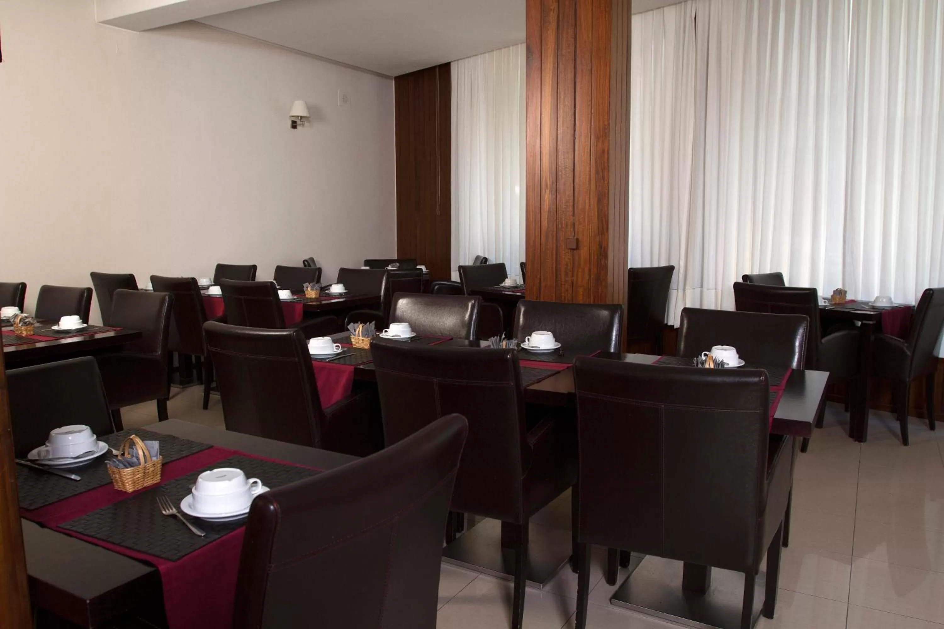 Restaurant/places to eat in Hotel Sao Jose