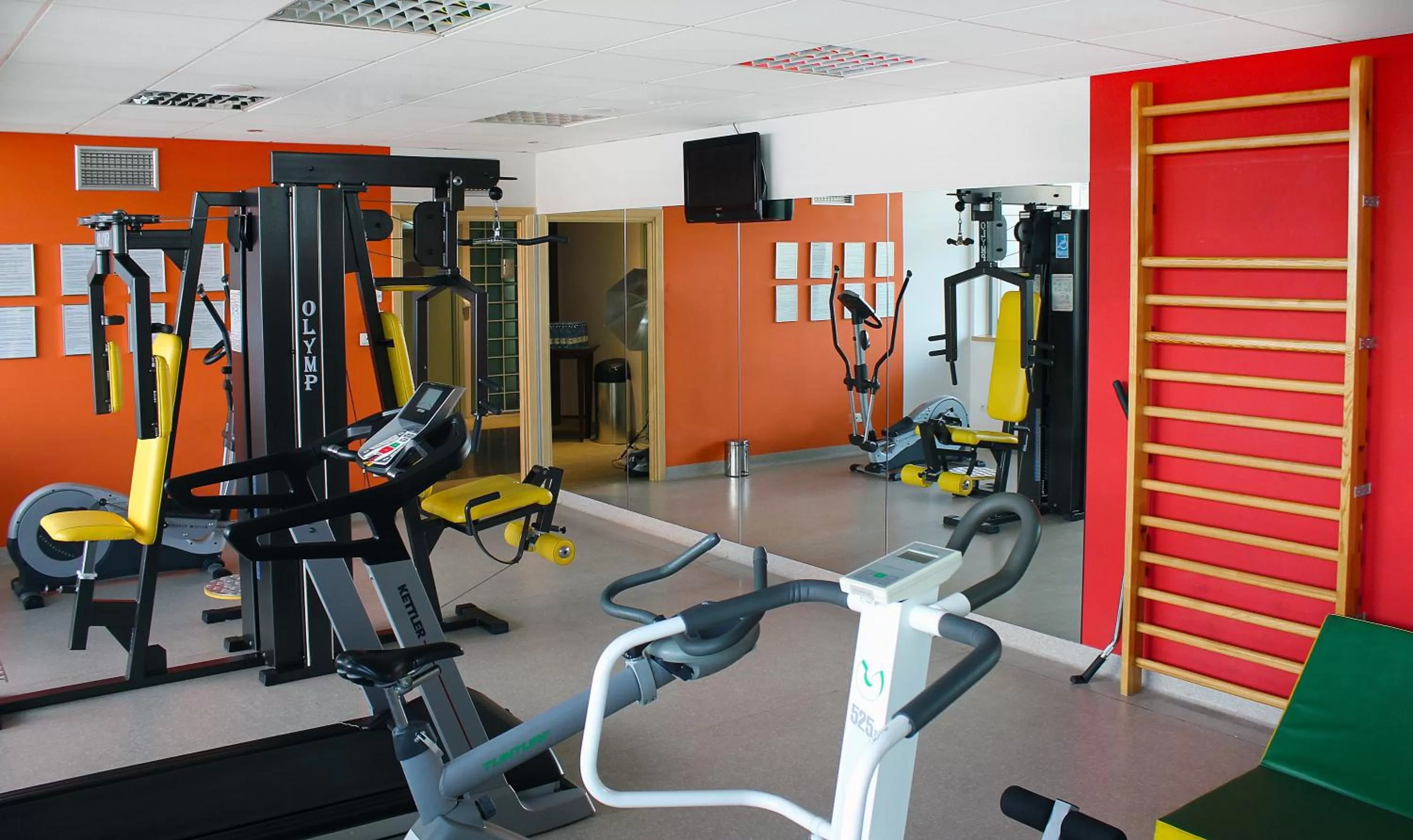 Fitness centre/facilities in Hotel Mercure Poznań Centrum