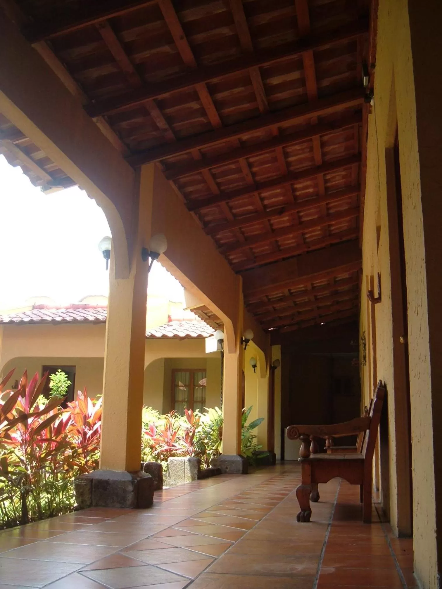 Patio in Hotel Mediterraneo Plaza