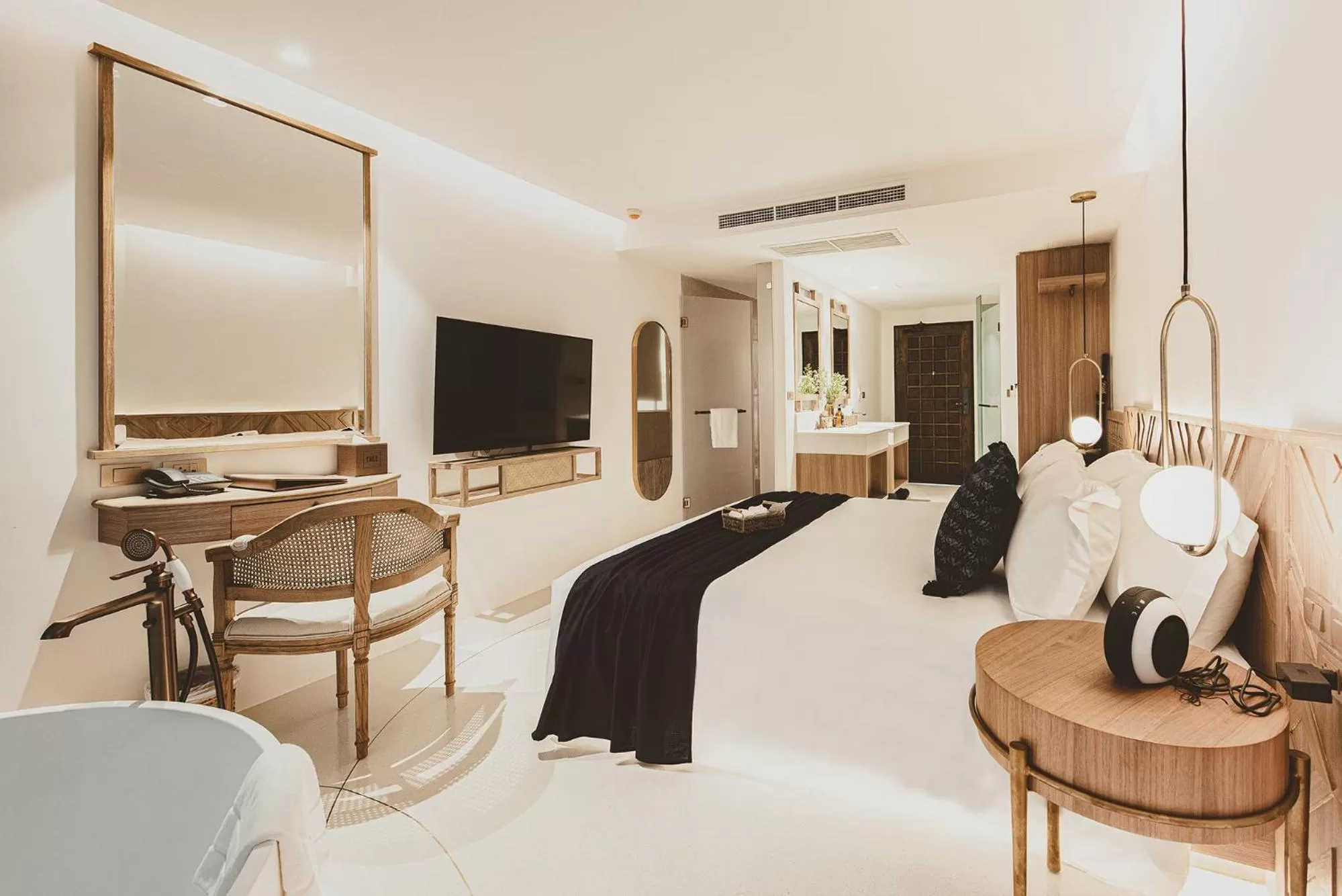 Bed in THEE Vijit Lanna by TH District