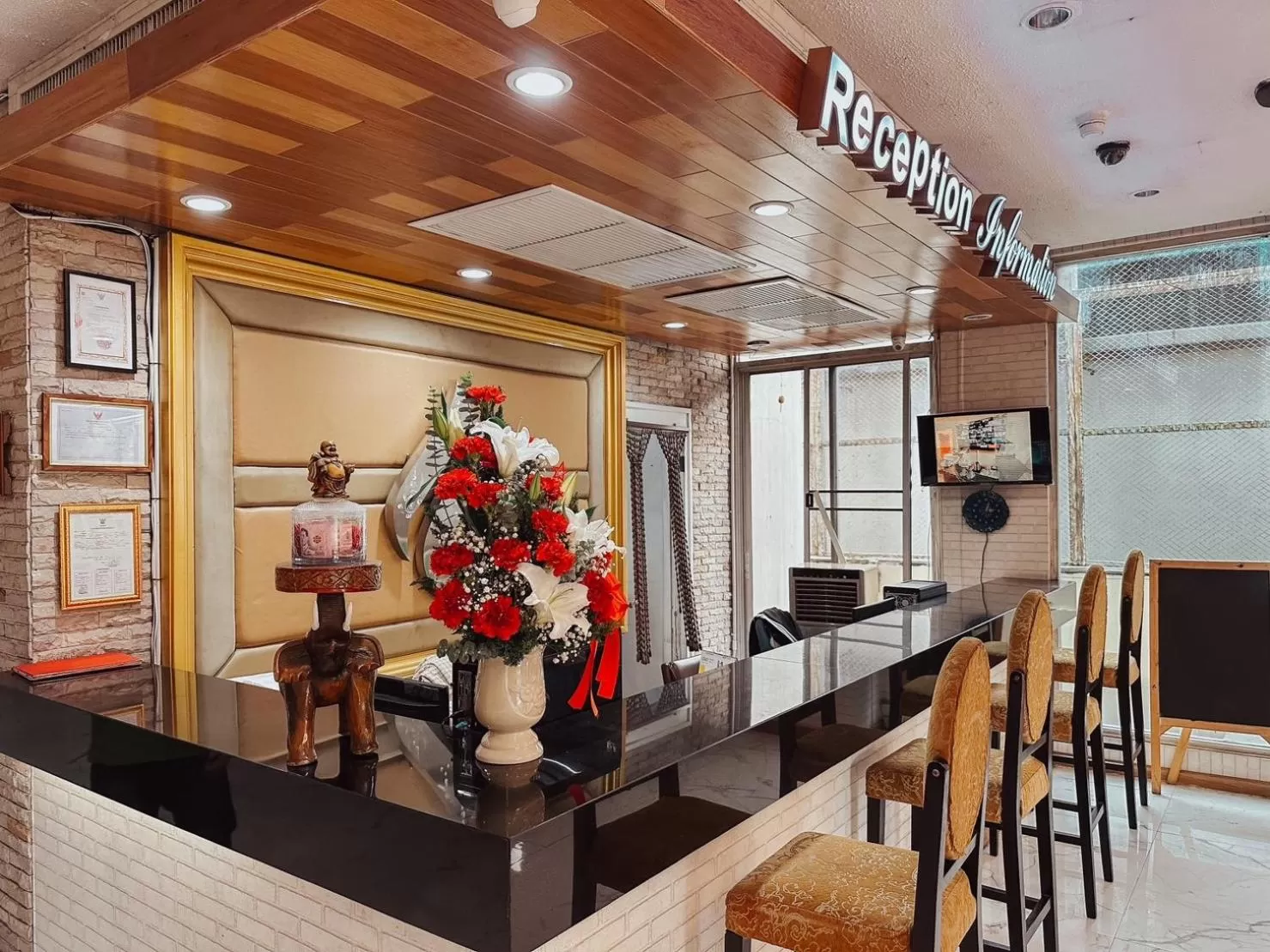 Lobby or reception in Hotel De Khuvieng