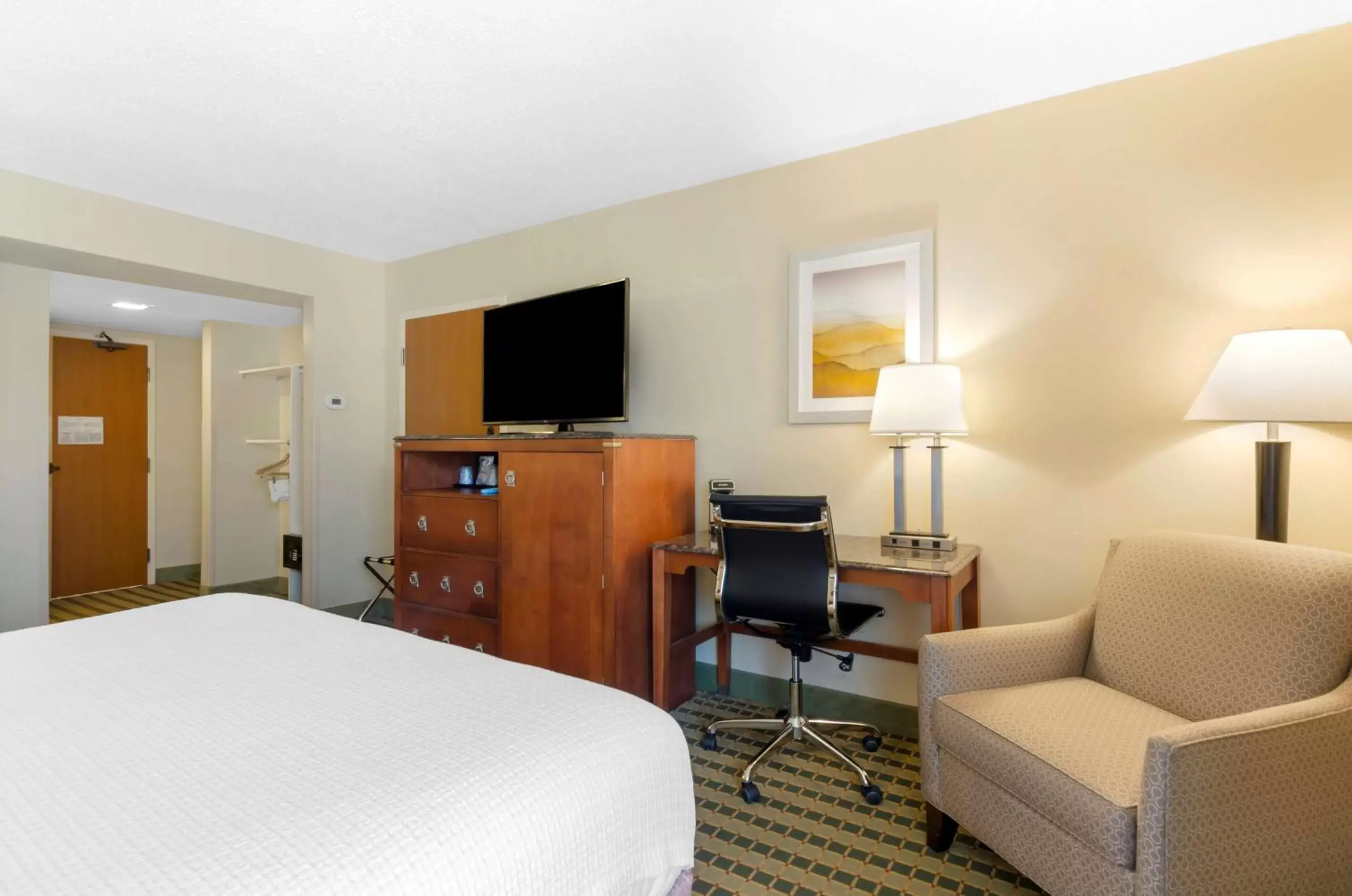 King Room - Disability Access in Best Western North Roanoke King Room - Disability Access in Best Western North Roanoke