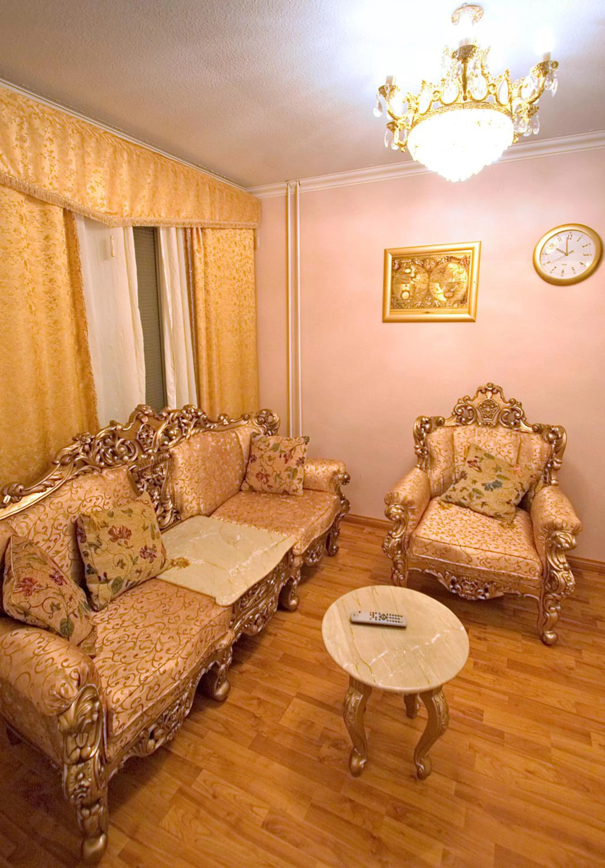 Seating area in Mango Hotel