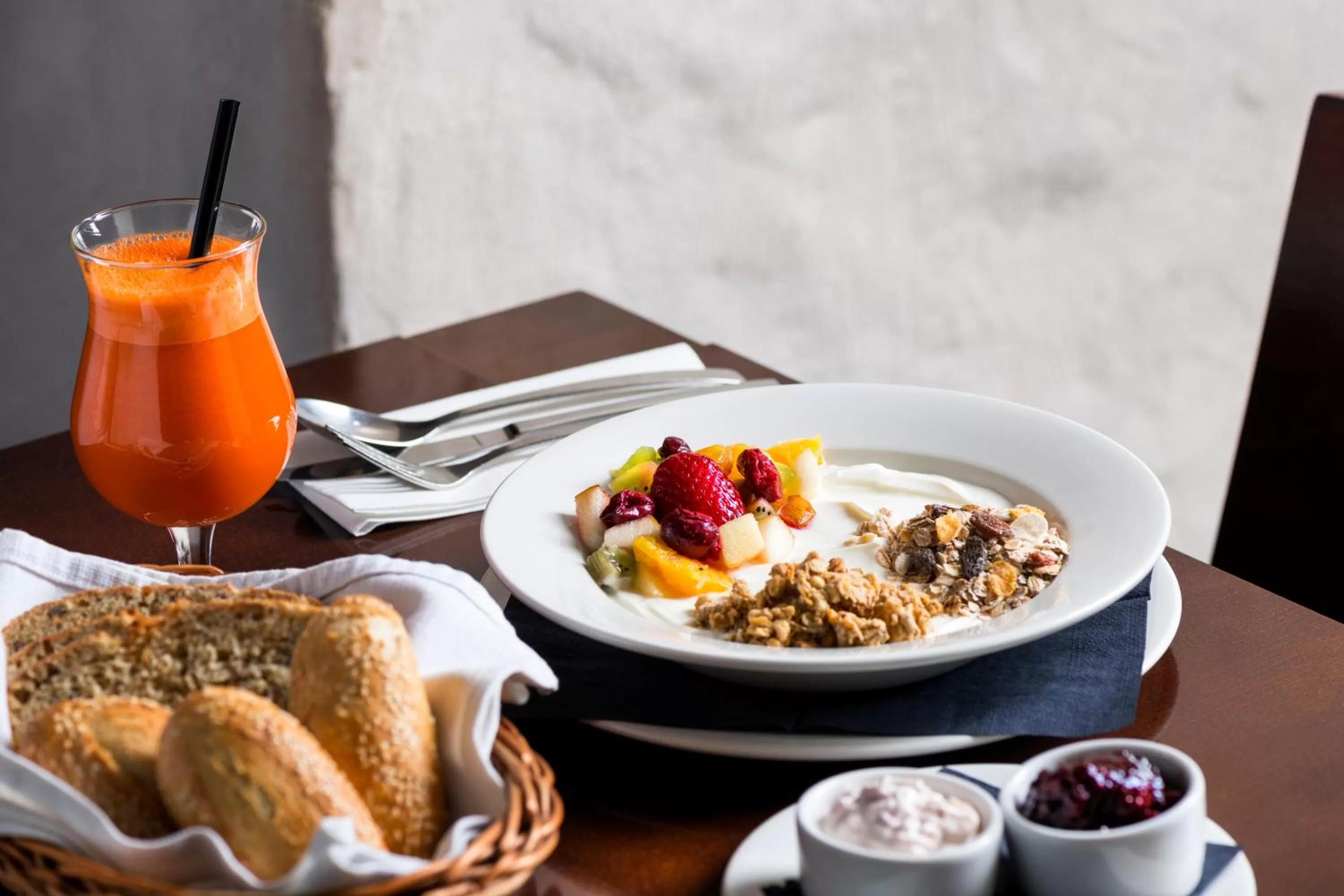 Breakfast in Aparthotel Stare Miasto