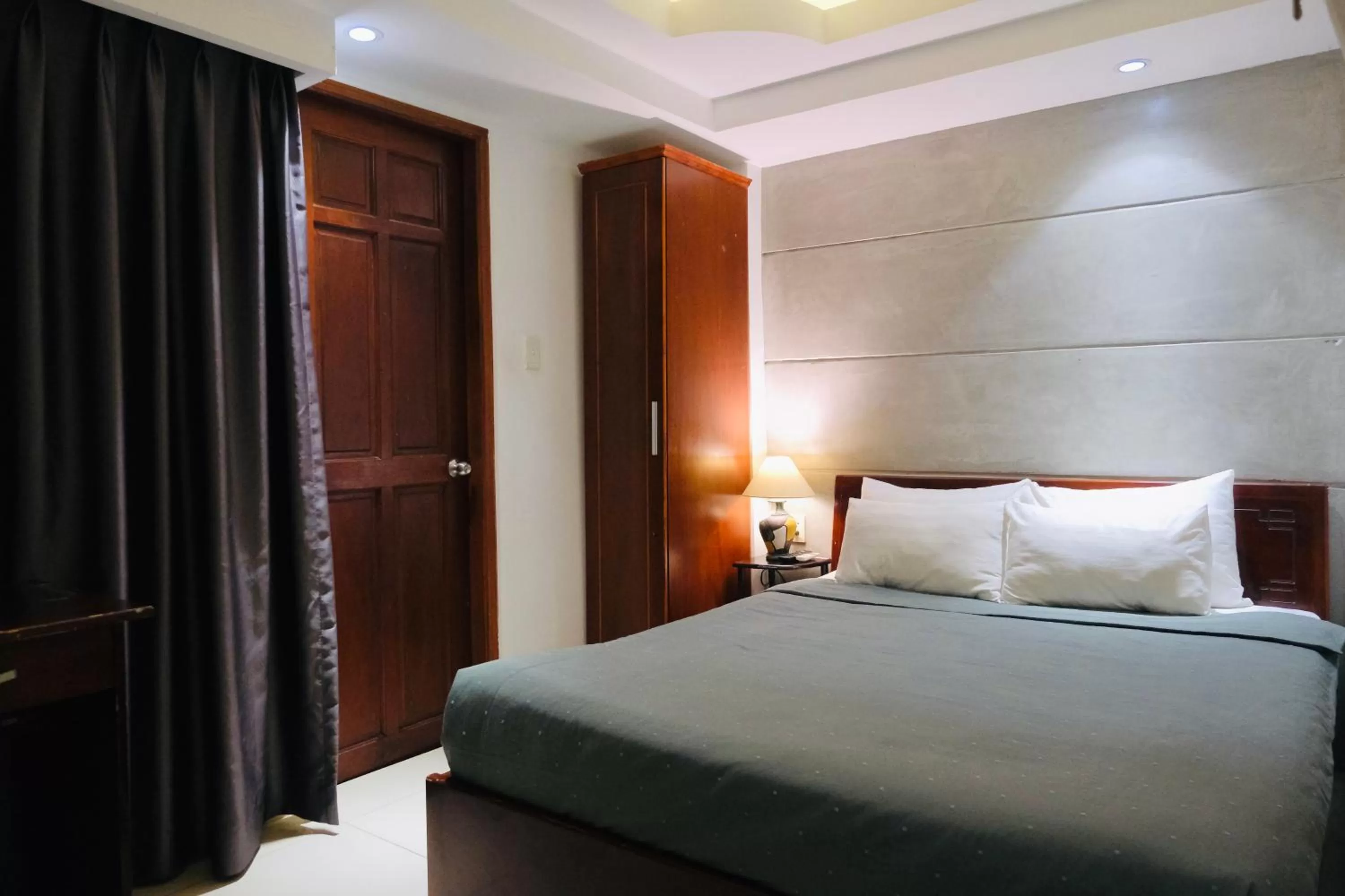 Economy Double Room in Nicecy Daily - Bui Vien Walking Street