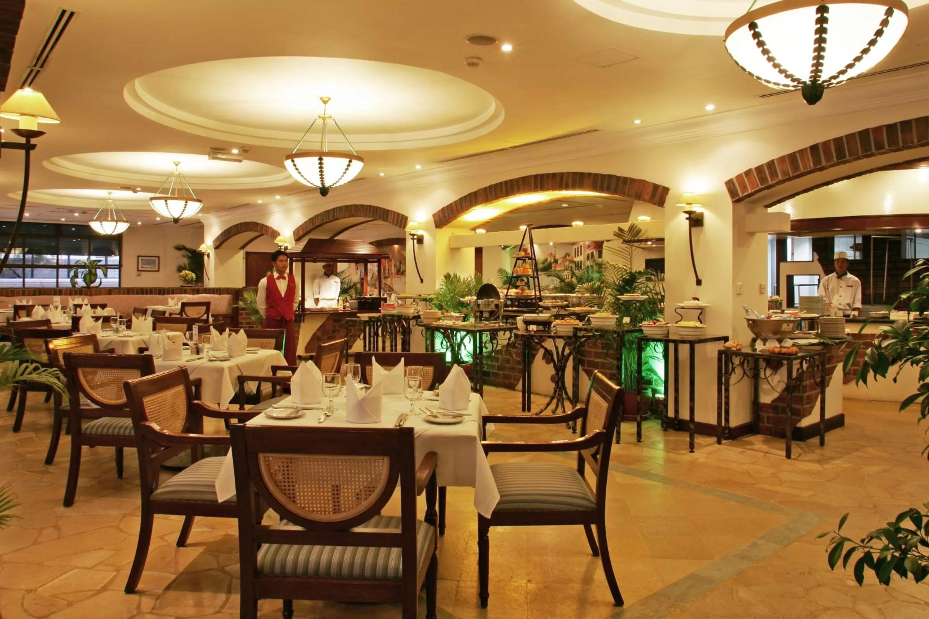 Restaurant/places to eat in Sunway Hotel Phnom Penh