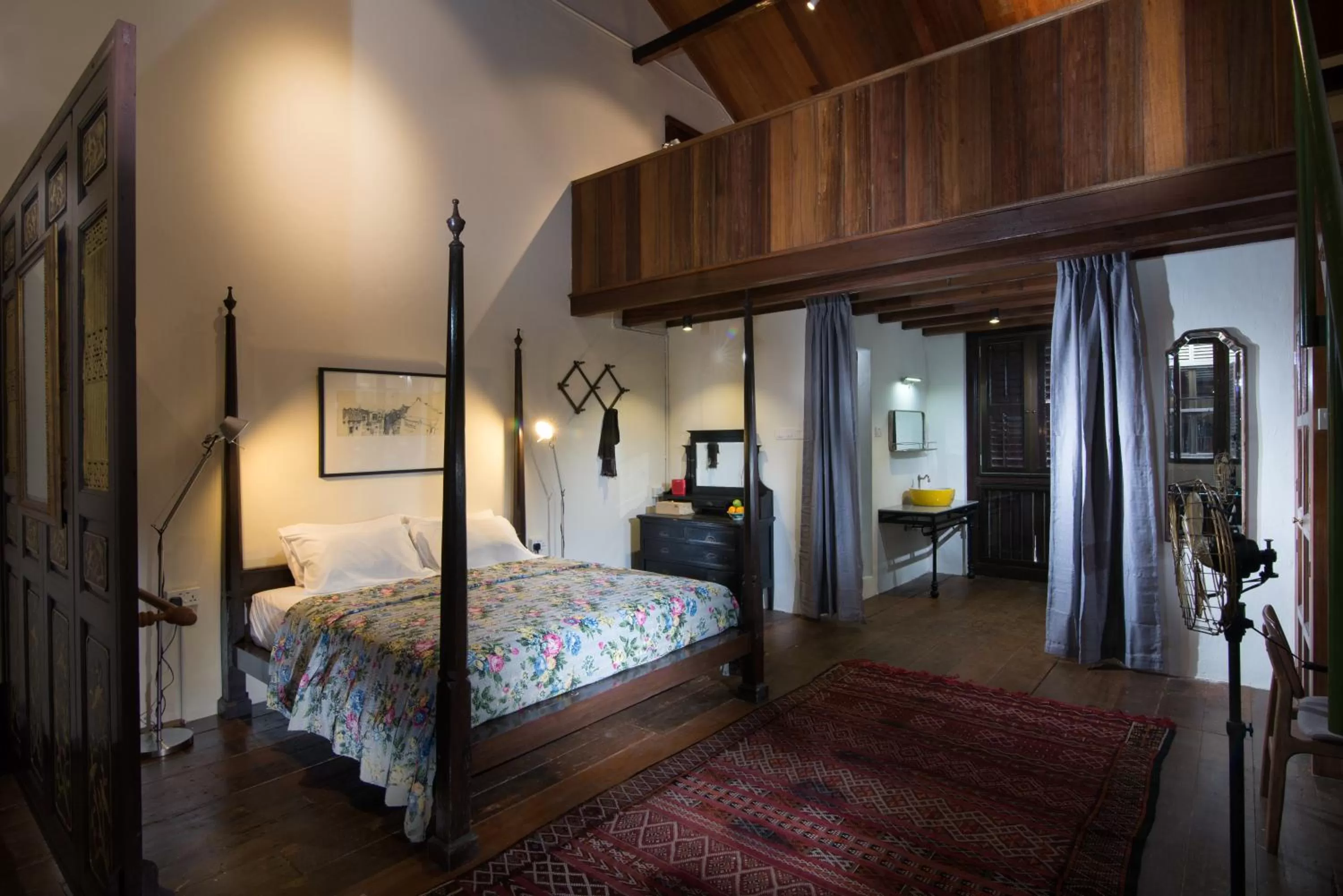 Bedroom, Bed in Muntri Mews