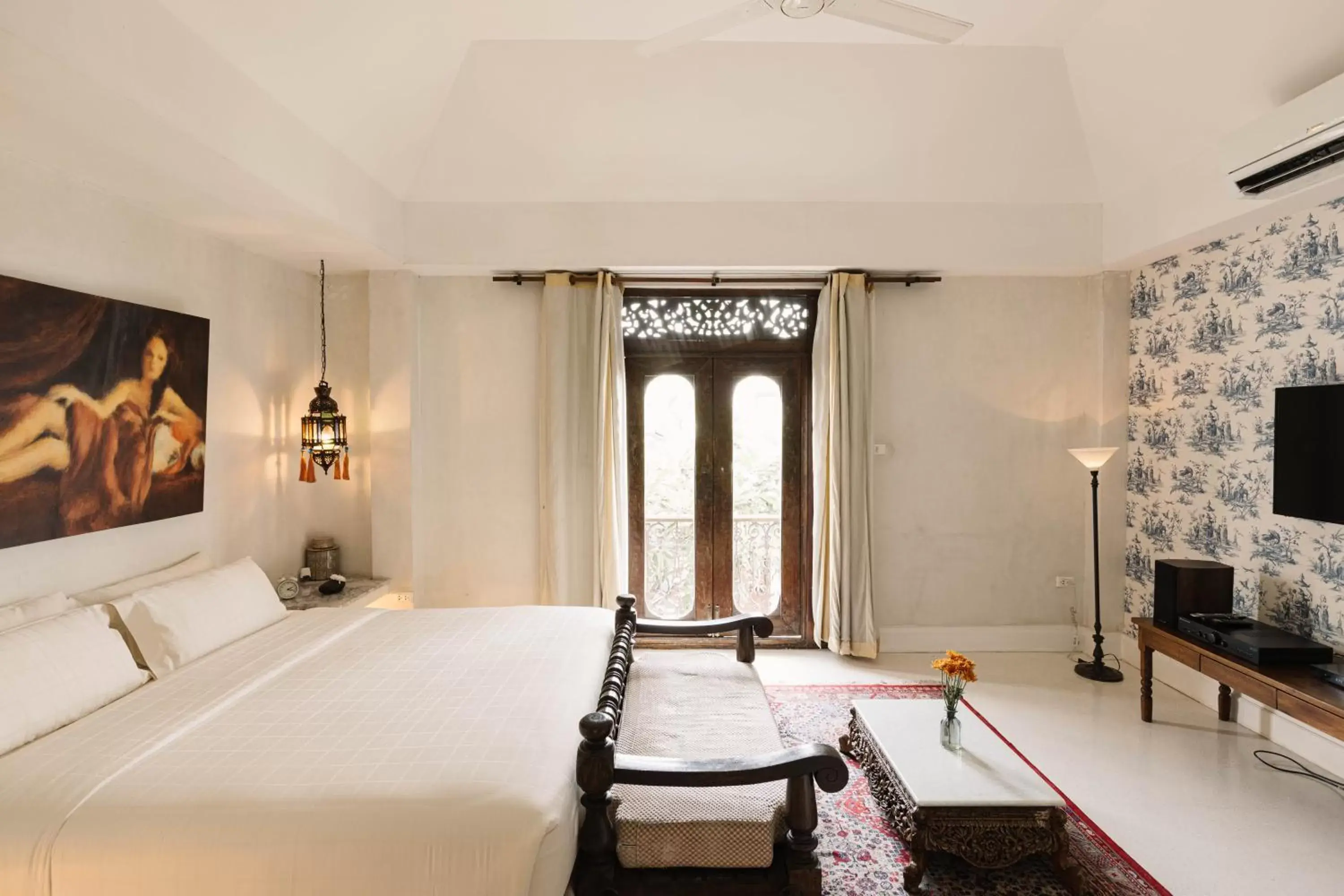 2 Bed room King size Bed and Queen size bed in At Niman 2 Bed room King size Bed and Queen size bed in At Niman