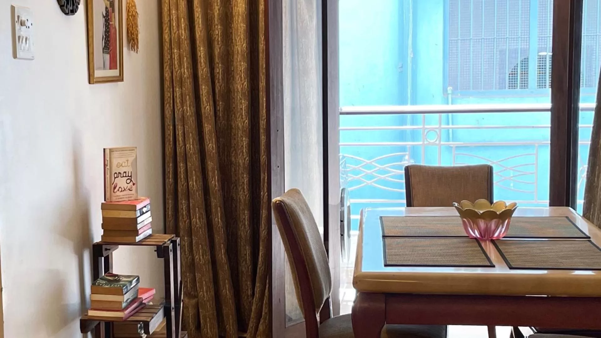 Balcony/Terrace in The Aster Homestay - Bedrooms & Apartments