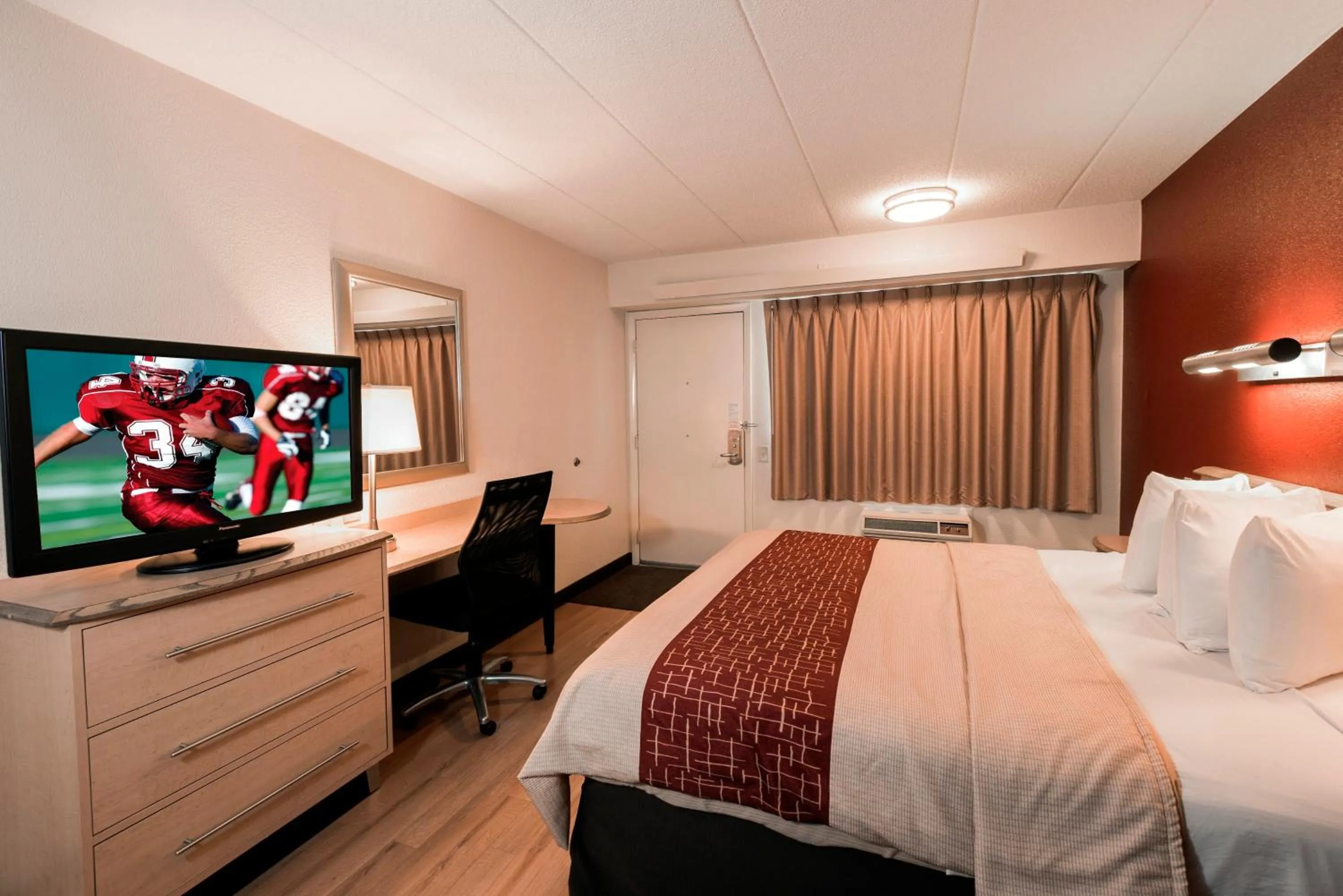 Standard Room with One Double Bed Smoke Free in Red Roof Inn Tucson South - Airport