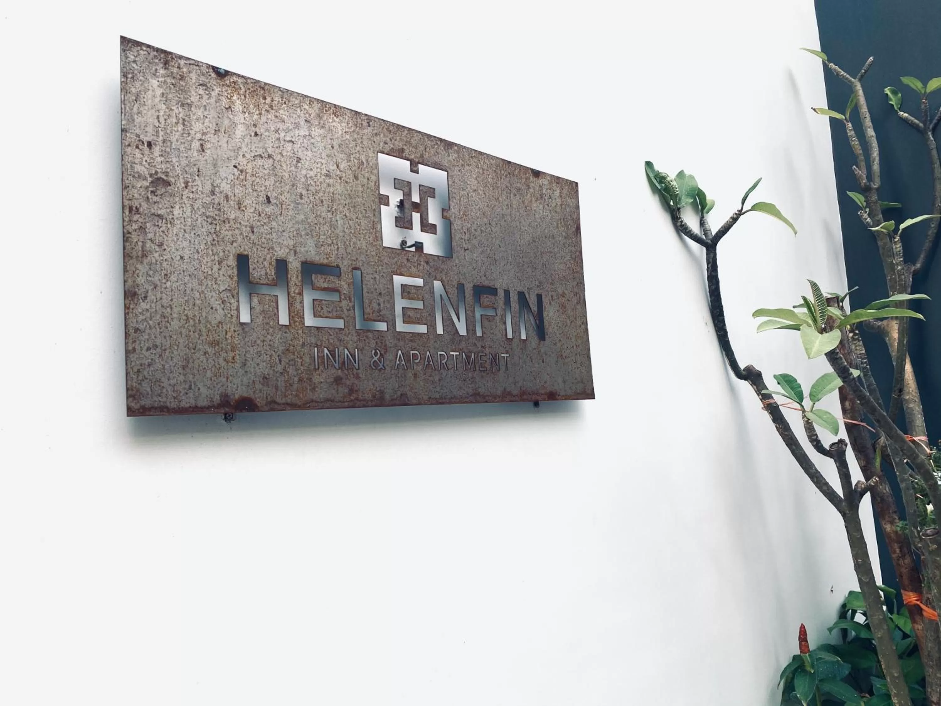 Property building in Helen Fin Inn & Apartment