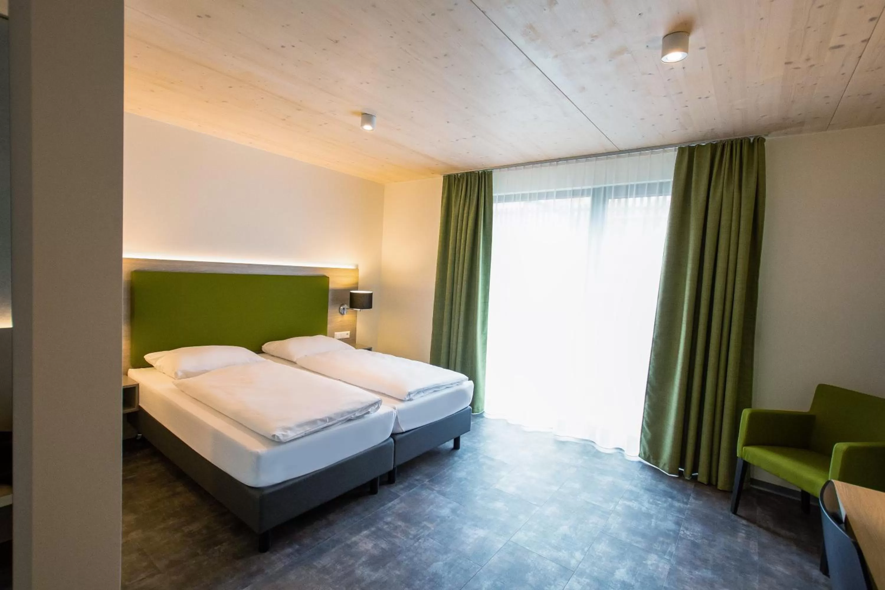 Photo of the whole room, Bed in Hotel Holzscheiter