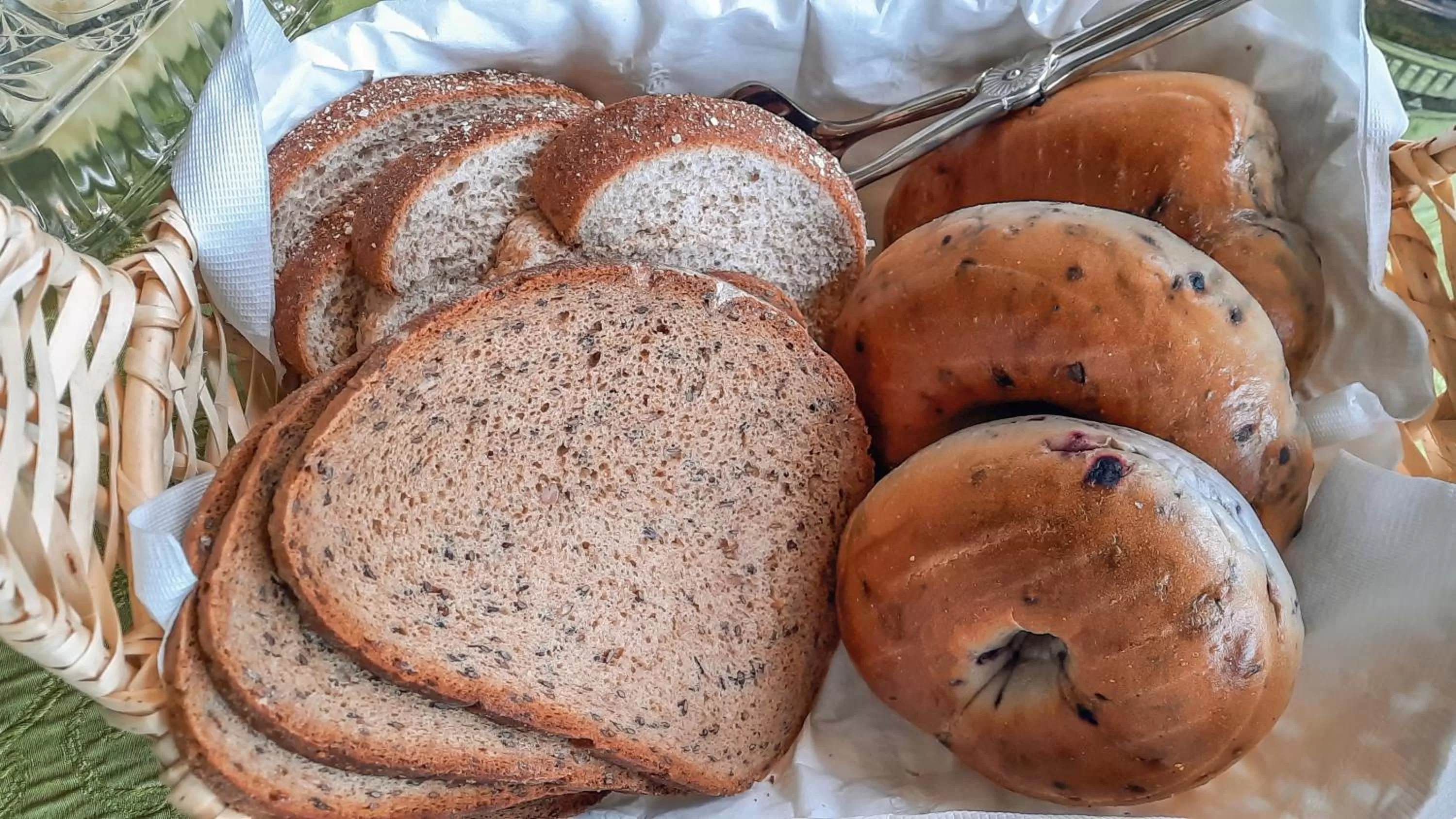 Breakfast, Food in Edelweiss Inn Nova Scotia