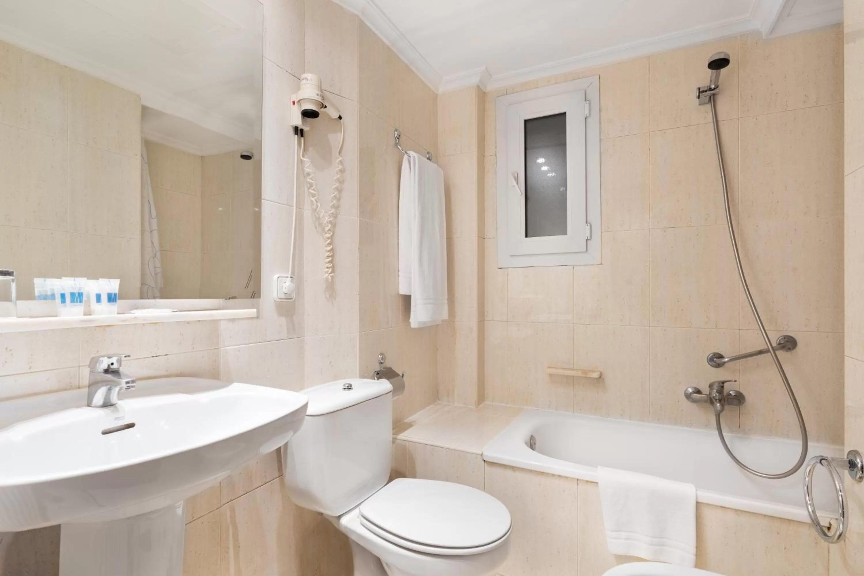 Toilet in Crisol Riosol