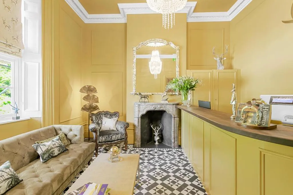 Lobby or reception in Welbeck Manor and Golf