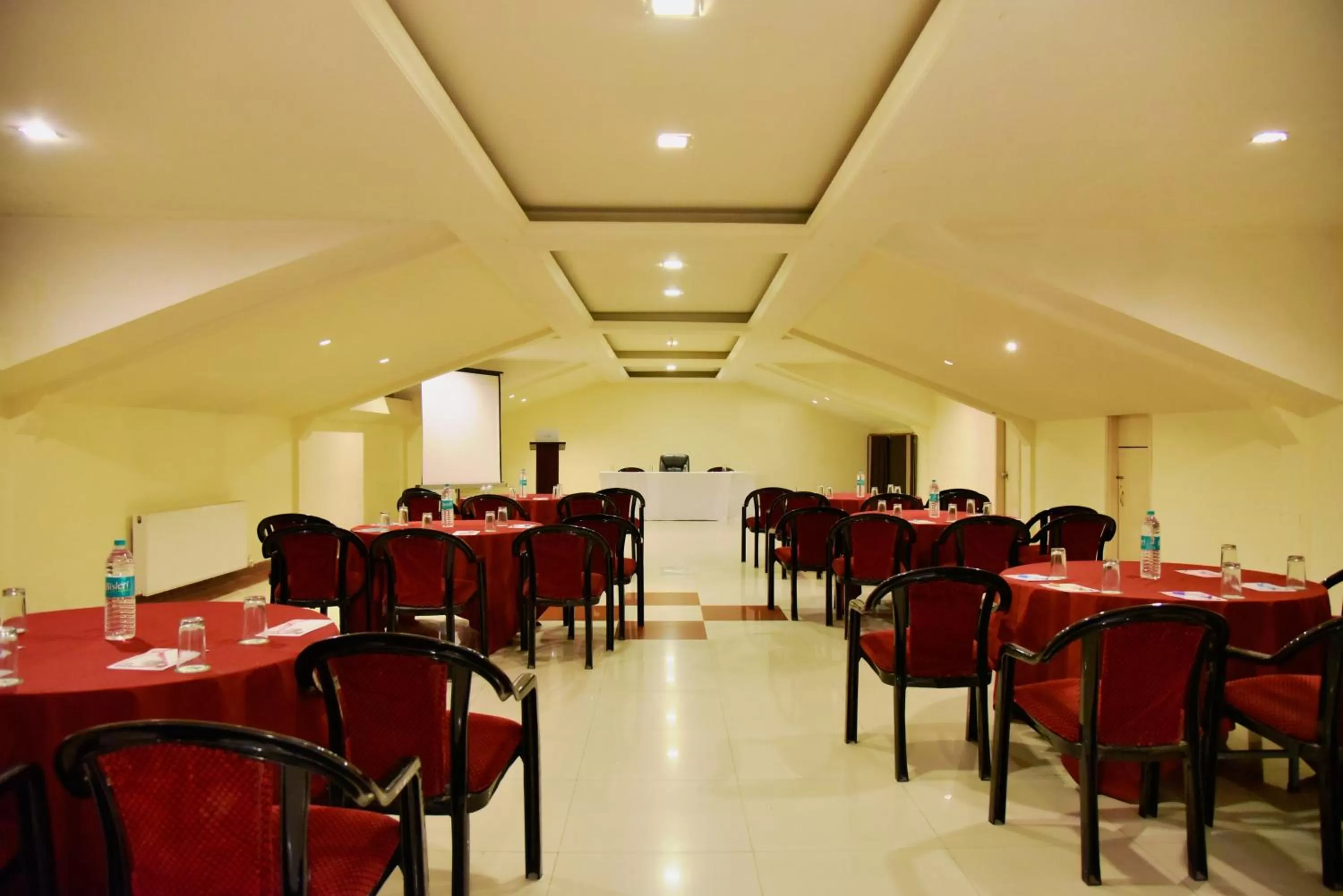 Business facilities in Indraprastha Resort - Centrally Heated Rooms, with Gym, Games & Spa