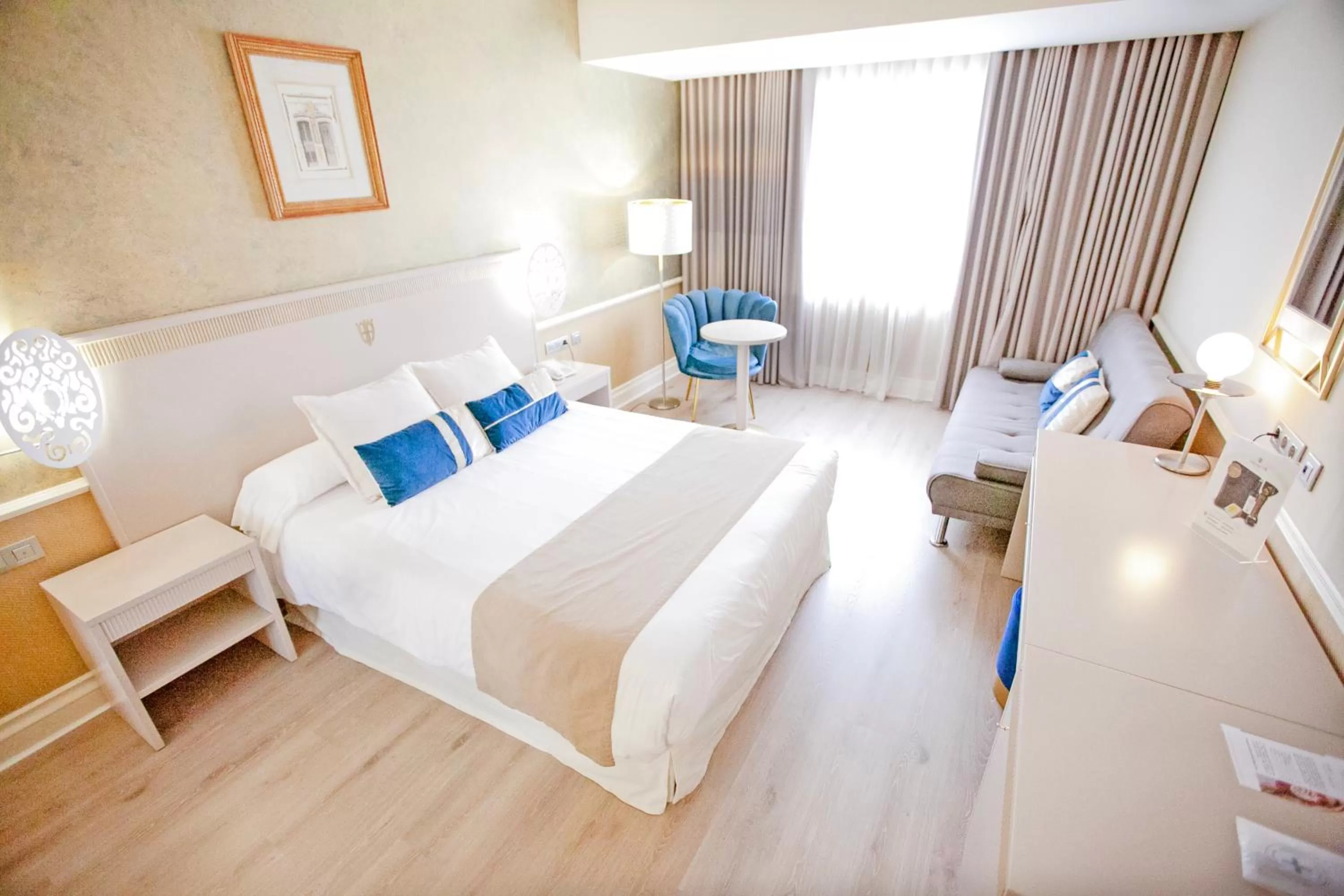 Bed in Hotel Alfonso VIII