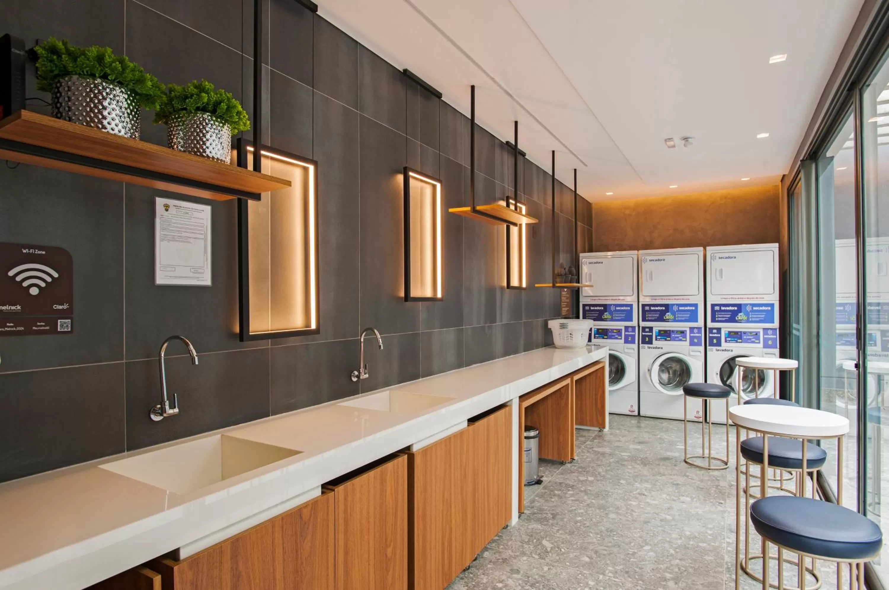 laundry in Cityhome GO 24 Porto Alegre