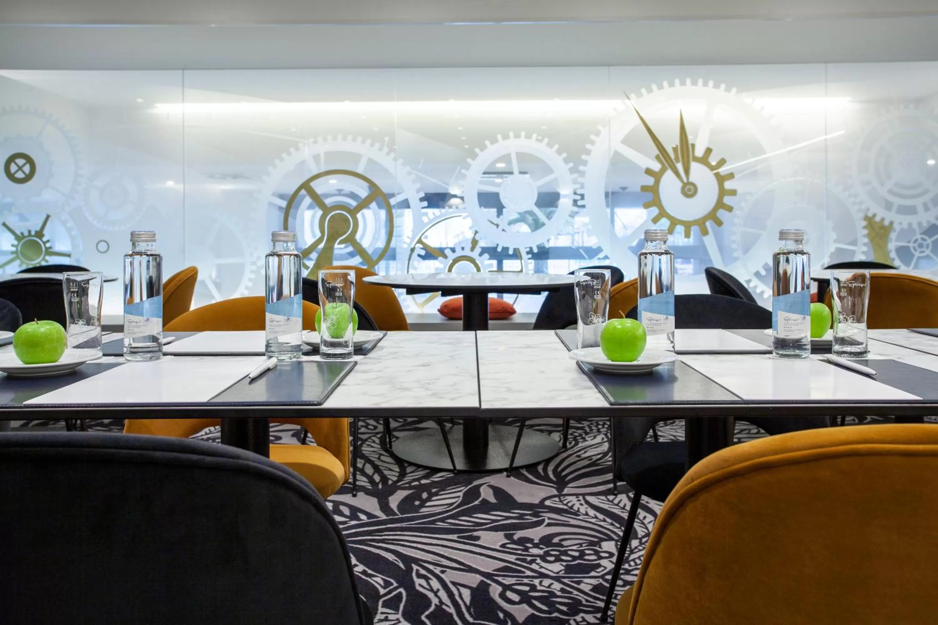 Living room in Mercure Biel