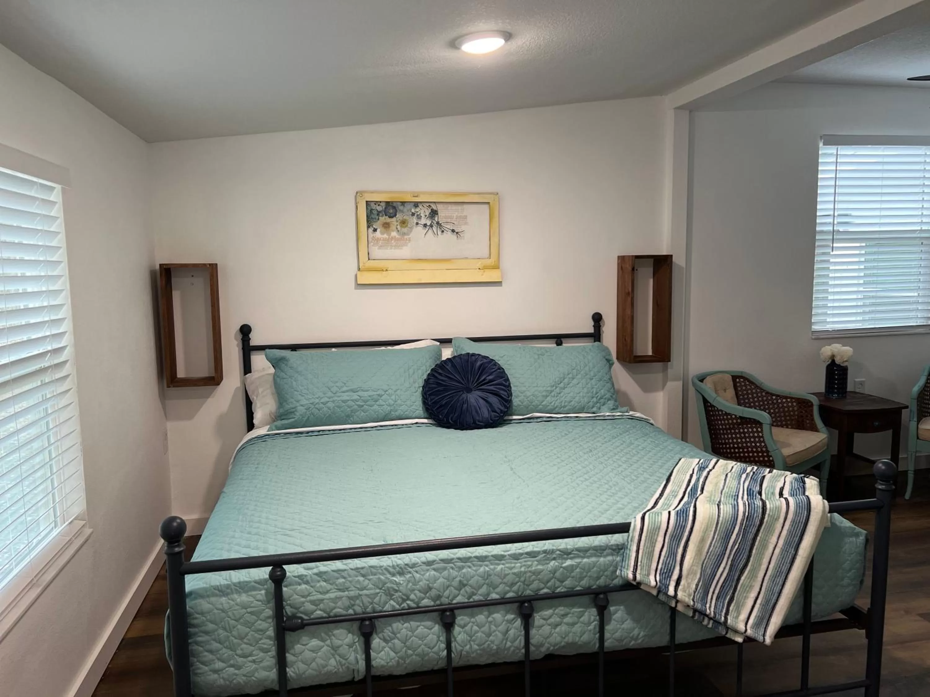 Bed in Nature Coast Inn & Cottages