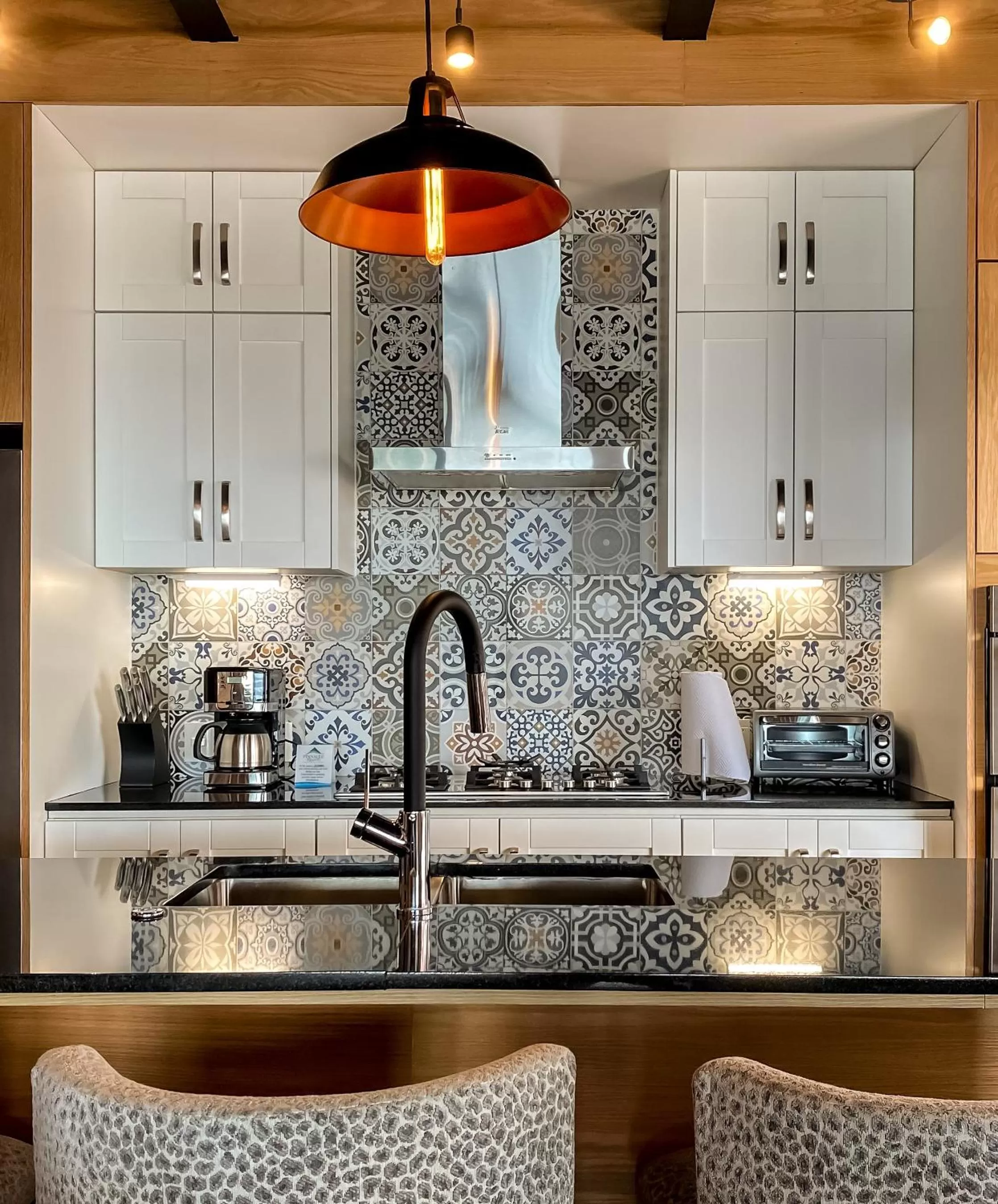 Kitchen or kitchenette in Pinnacle Resorts 179 - Adults Only