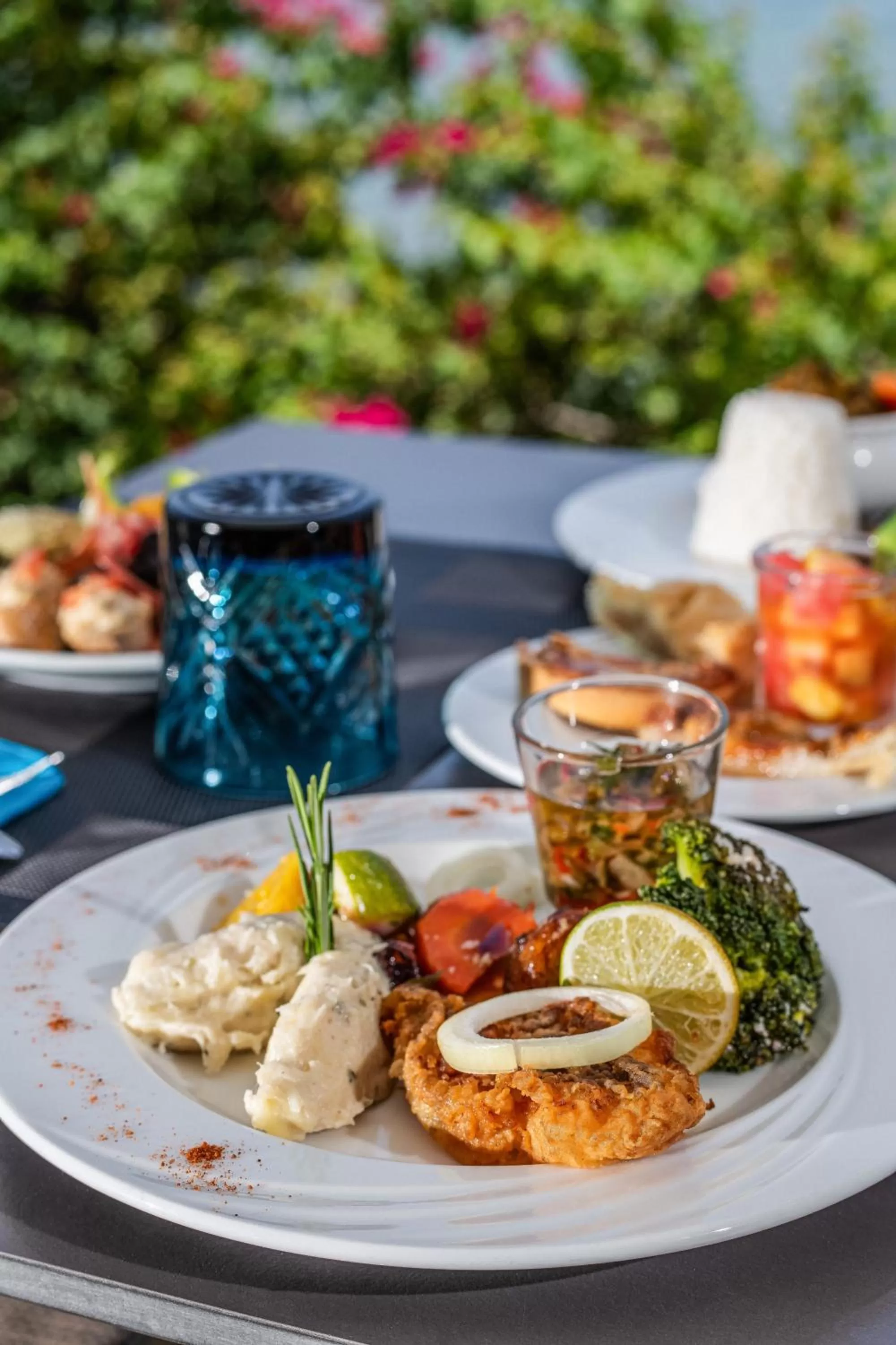 Food in Zenitude Hôtel Résidences Le Salako