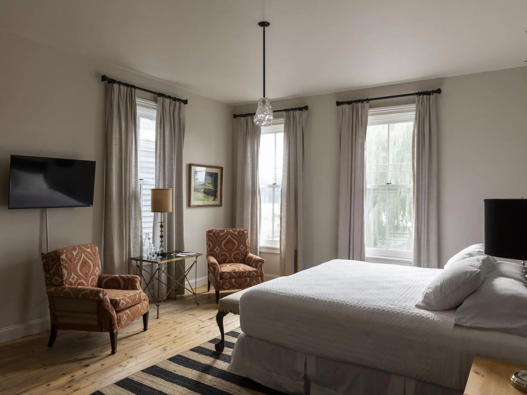 Bedroom, Bed in Stewart House Hotel